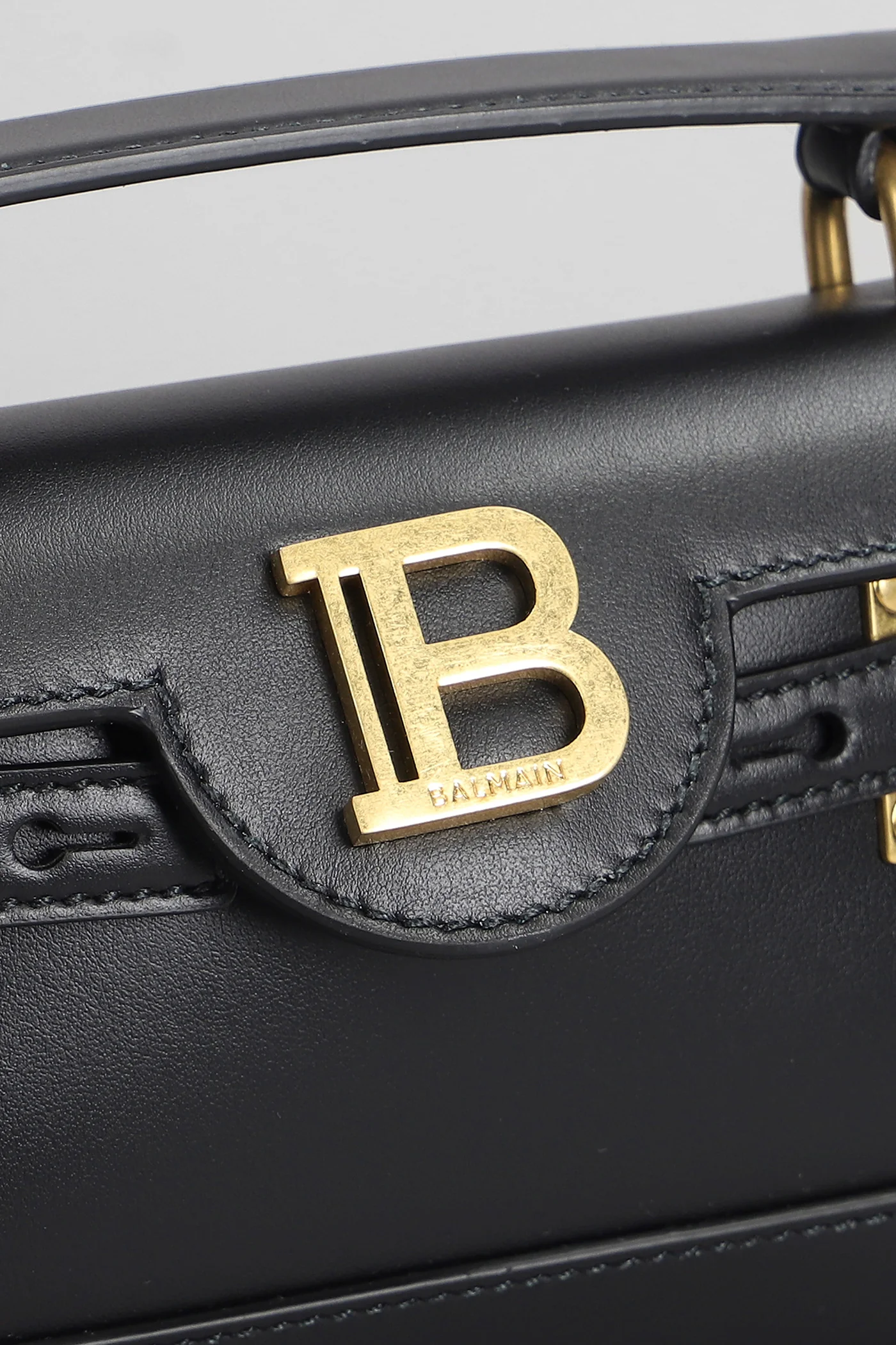 B buzz 19 Hand bag in black leather - Image 4
