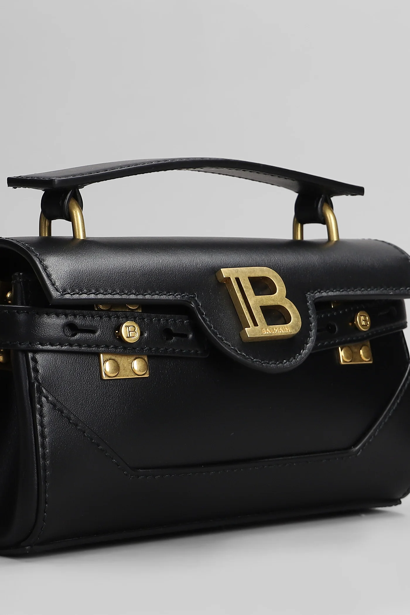 B buzz 19 Shoulder bag in black leather - Image 4