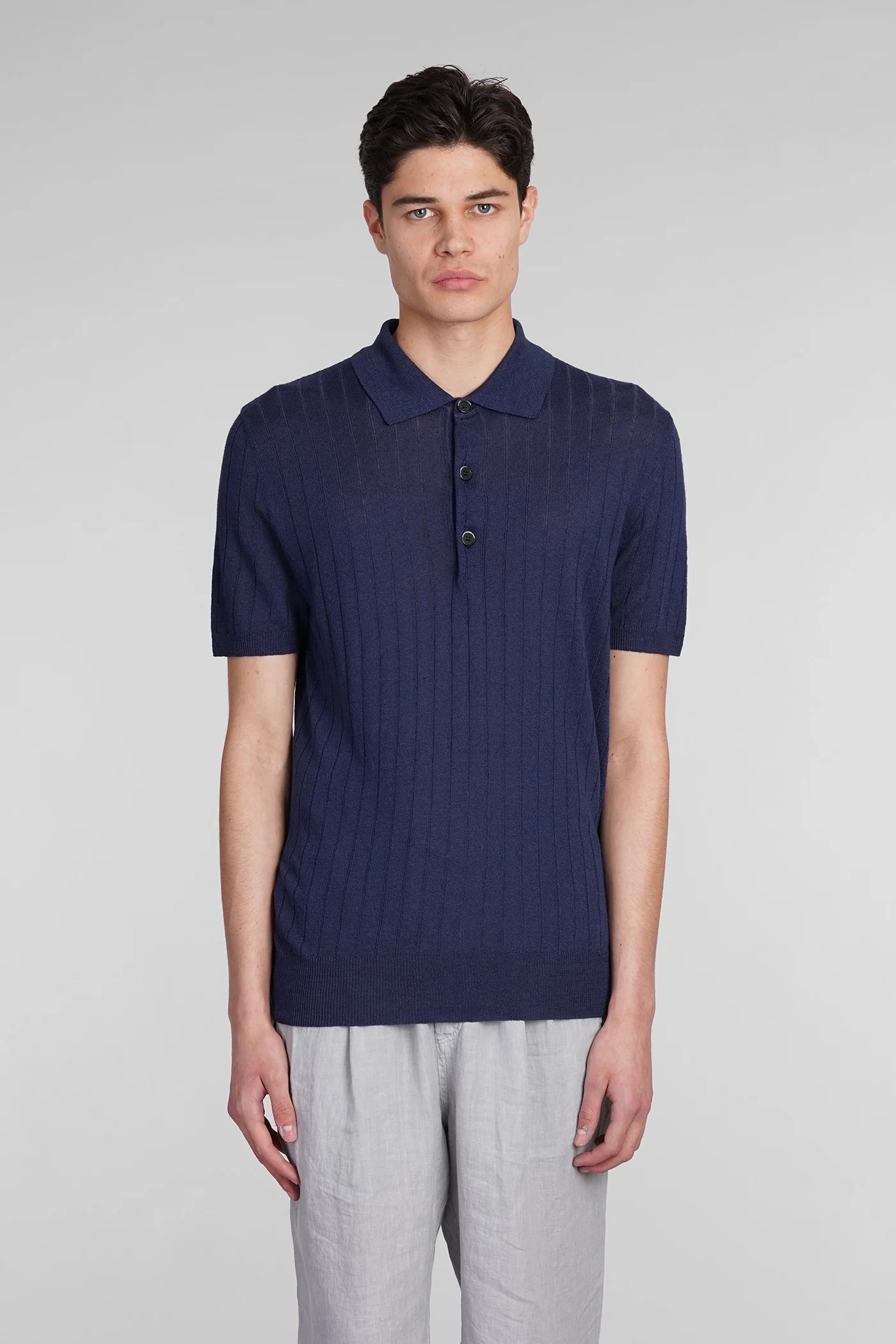 Marco Polo in blue linen