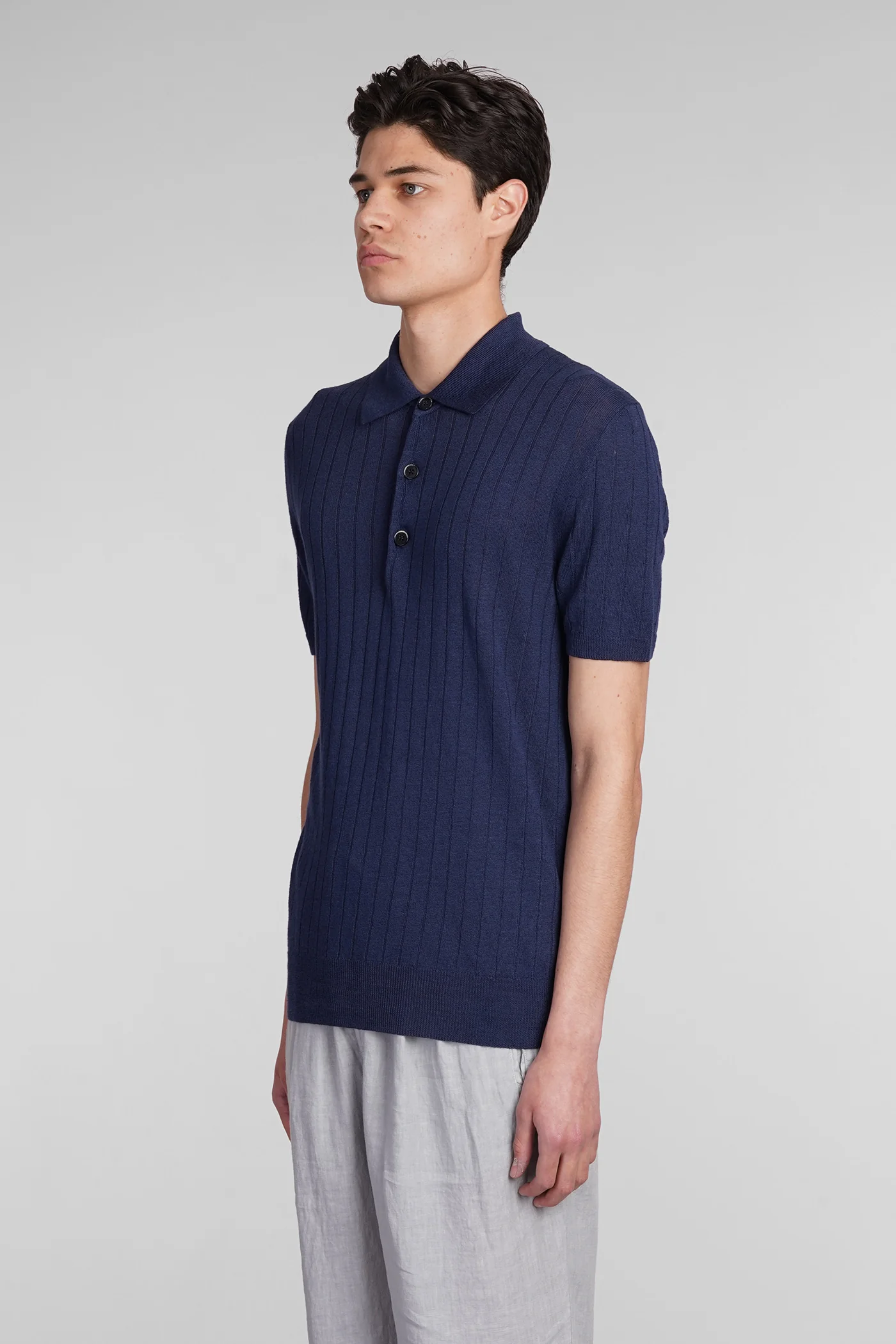 Marco Polo in blue linen - Image 4