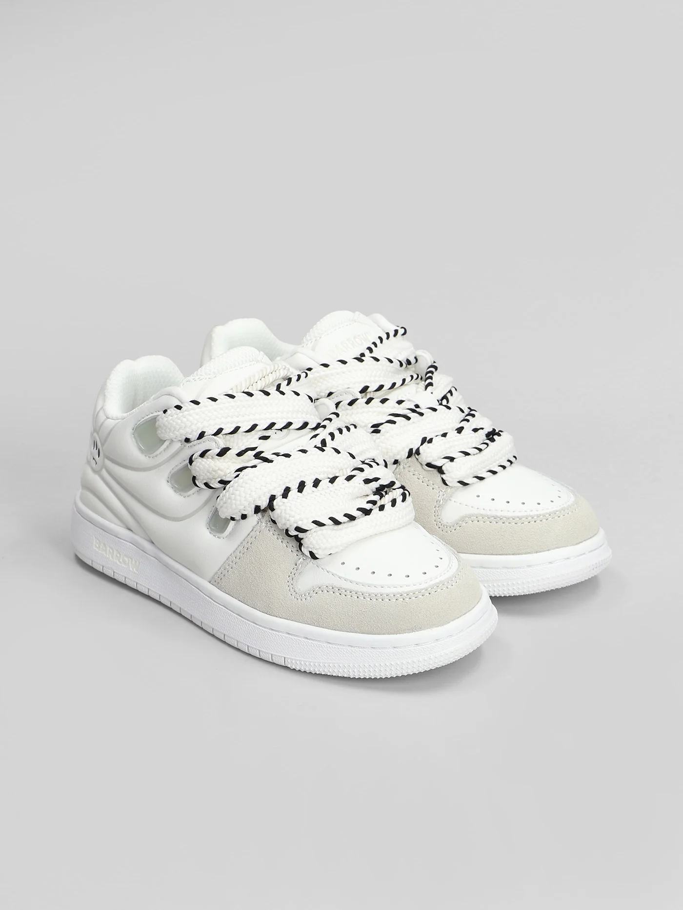 Olli Sneakers in white faux leather - Image 2