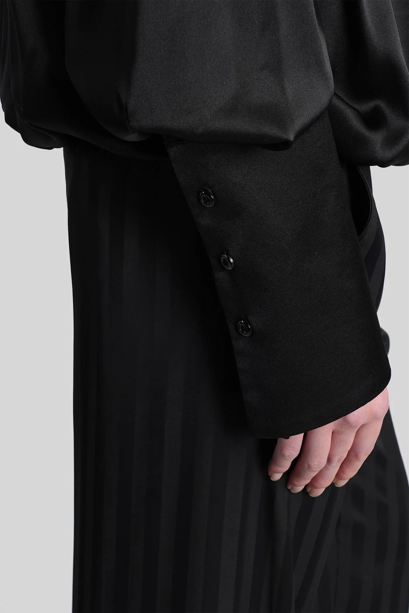 Blouse in black silk - Image 5