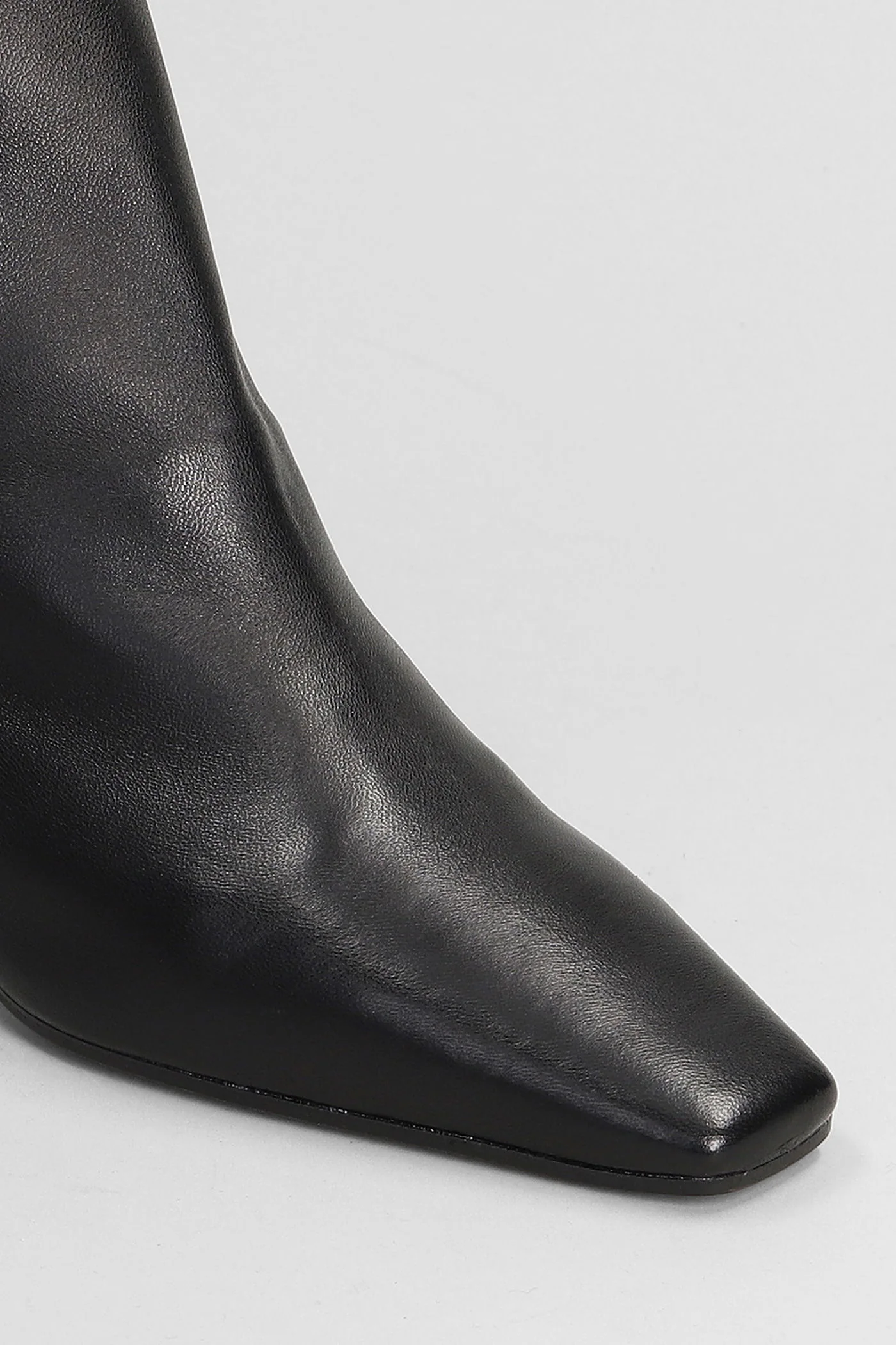 High heels Ankle boots in black leather - Image 5