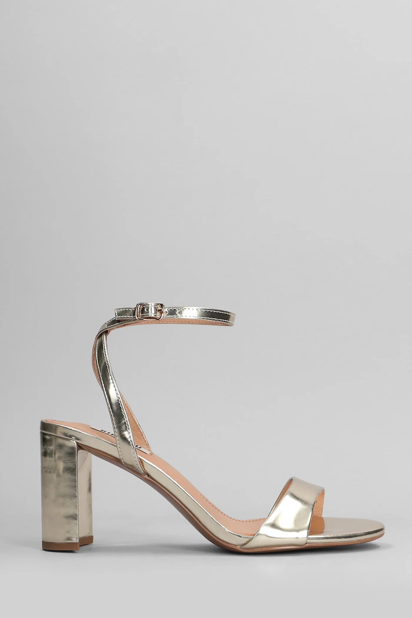 Aster Sandals in gold leather