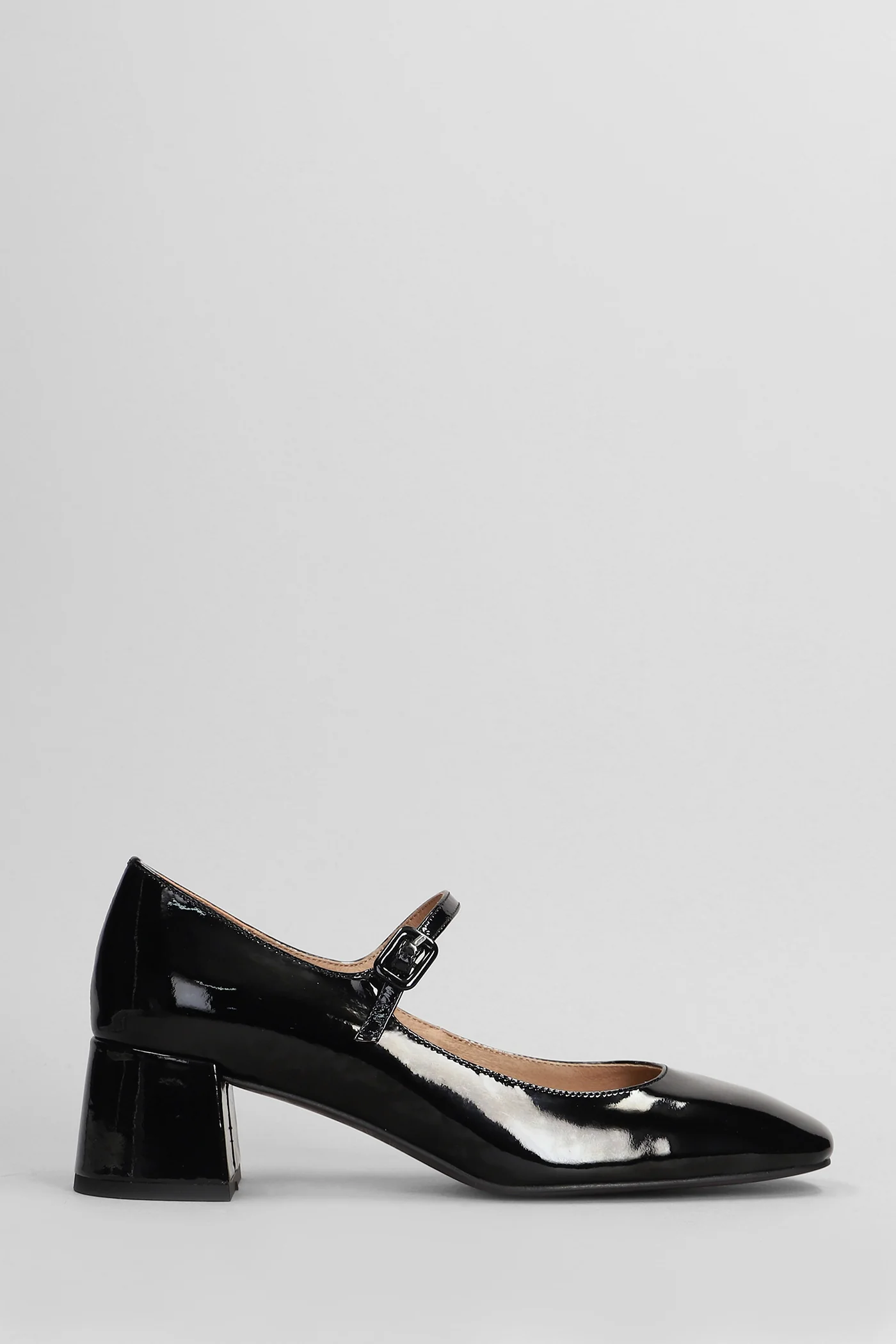 Cardiff Pump 50 Pumps in black leather