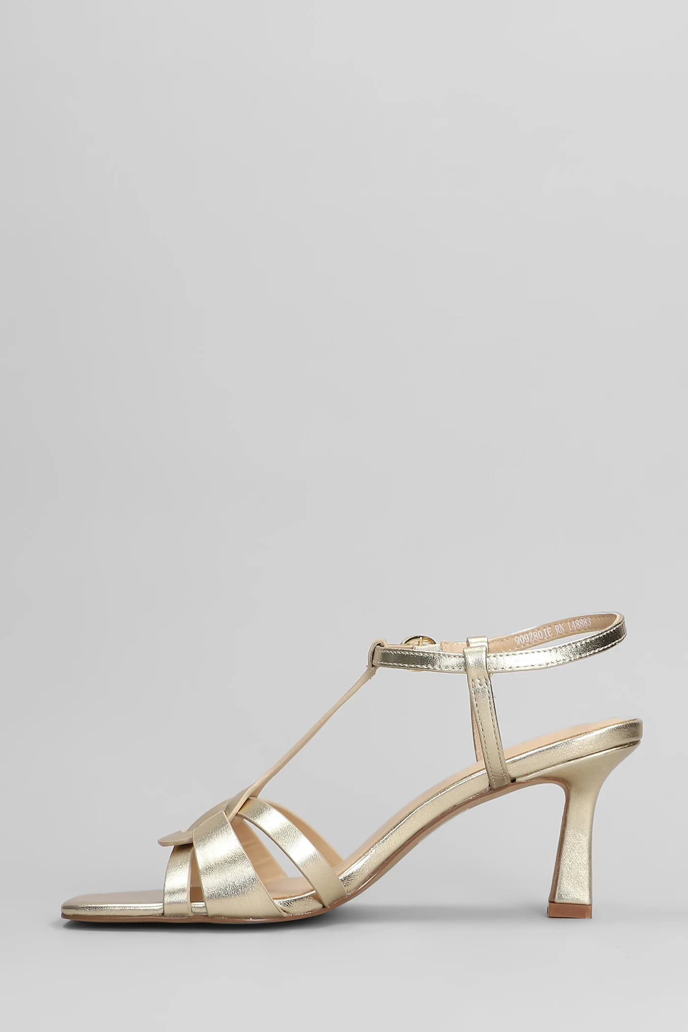 Kairi Sandals in gold leather - Image 3