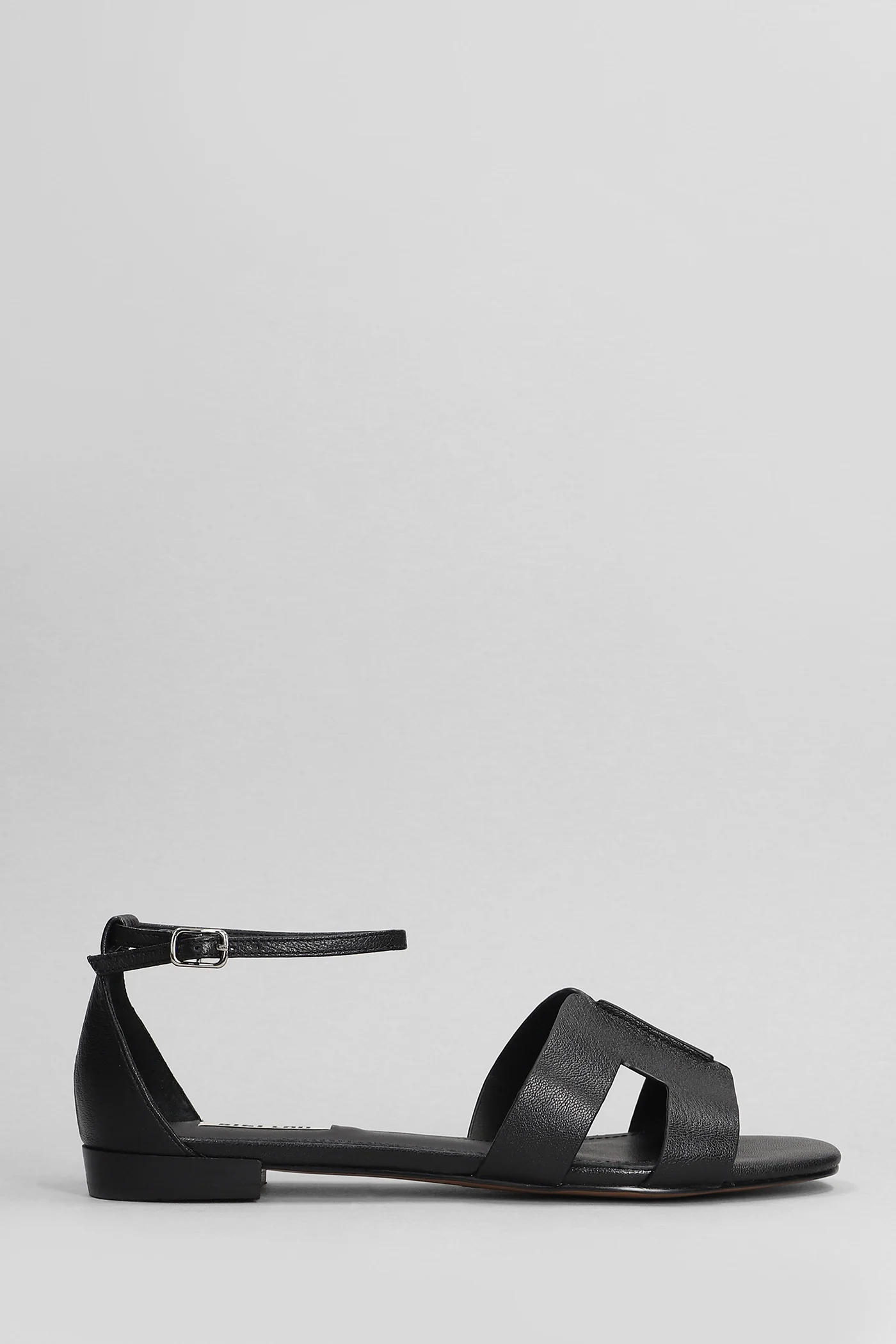 Lily Flats in black leather