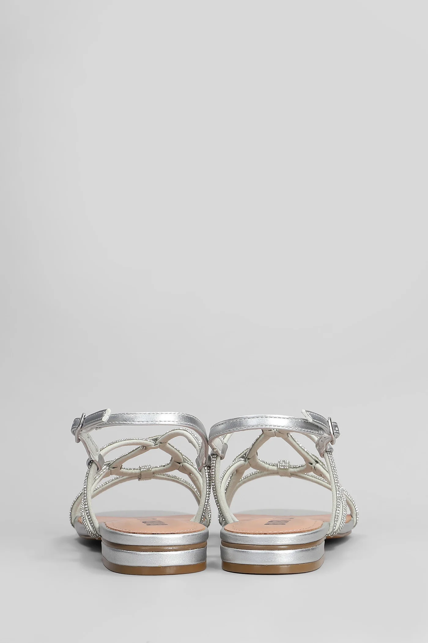 Liv Sandal Flats in silver leather - Image 4