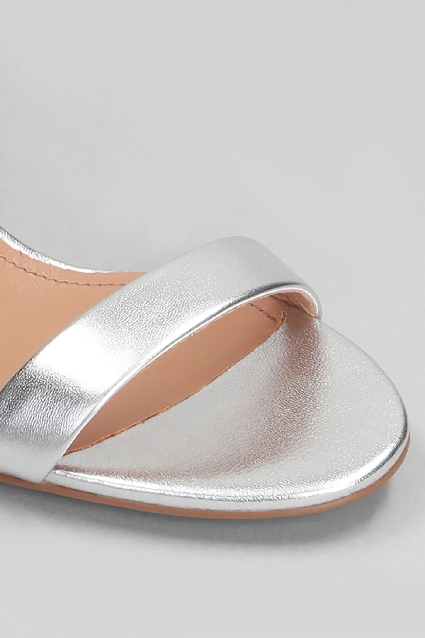 Lotus 65 Sandals in silver leather - Image 5