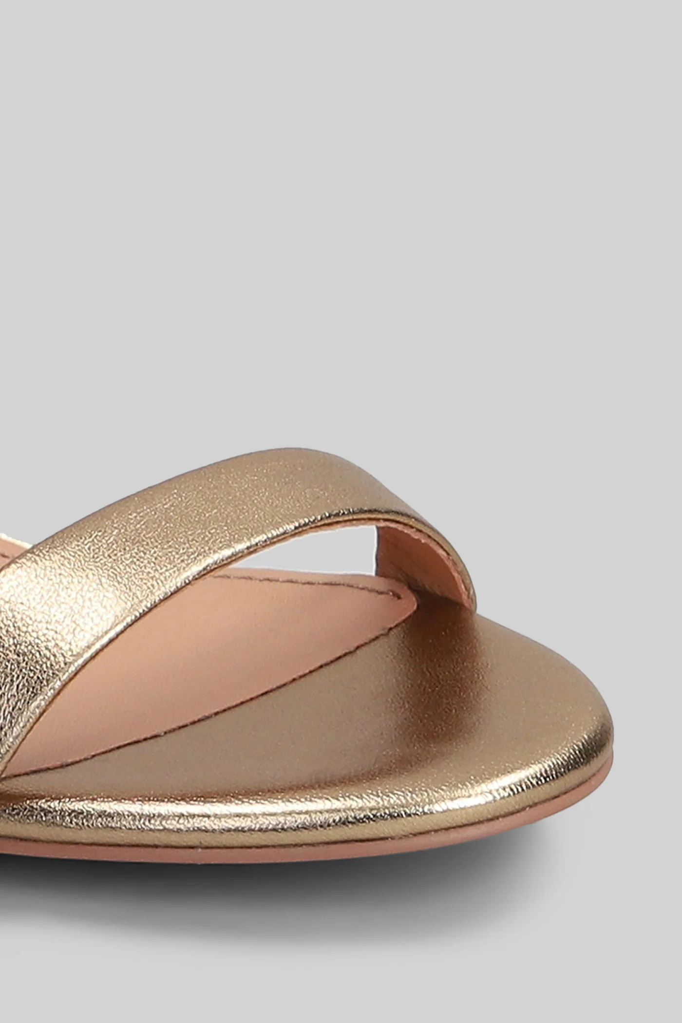 Lotus 70 Sandals in bronze leather - Image 5