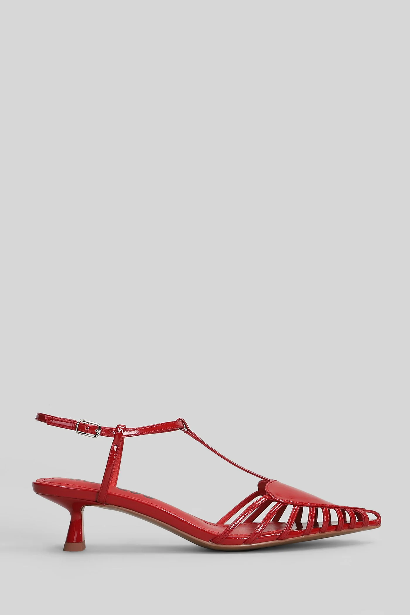 May 40 Pumps in red patent leather