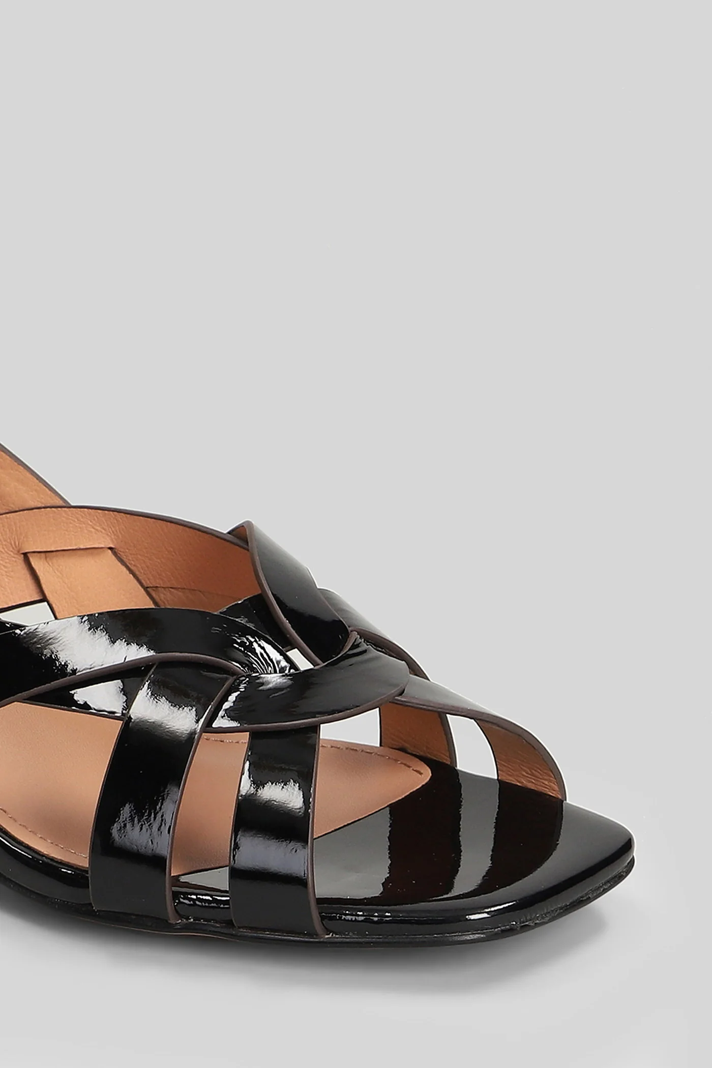 Nolia 45 Sandals in black leather - Image 5