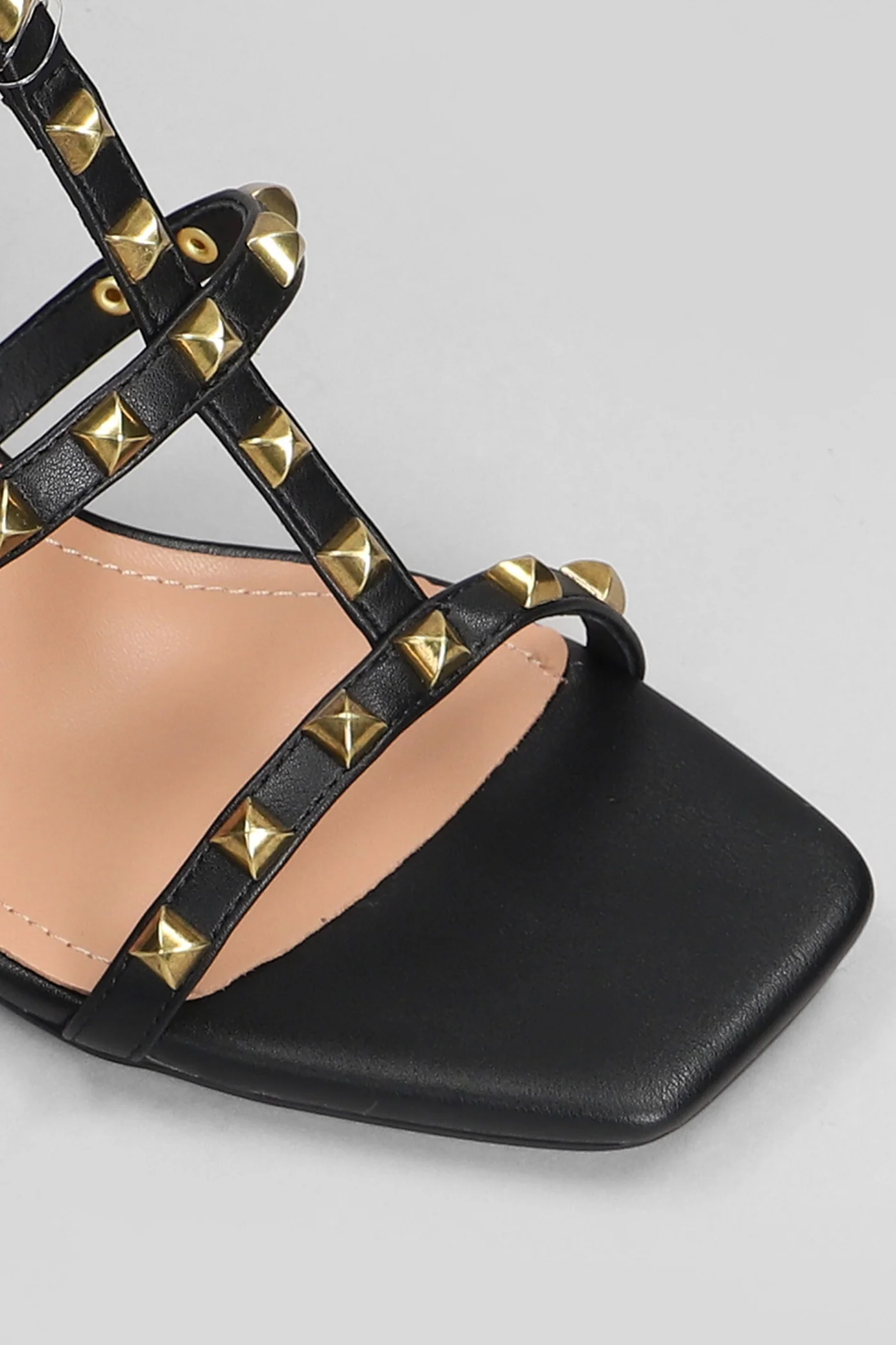 Pend Sandals in black leather - Image 5