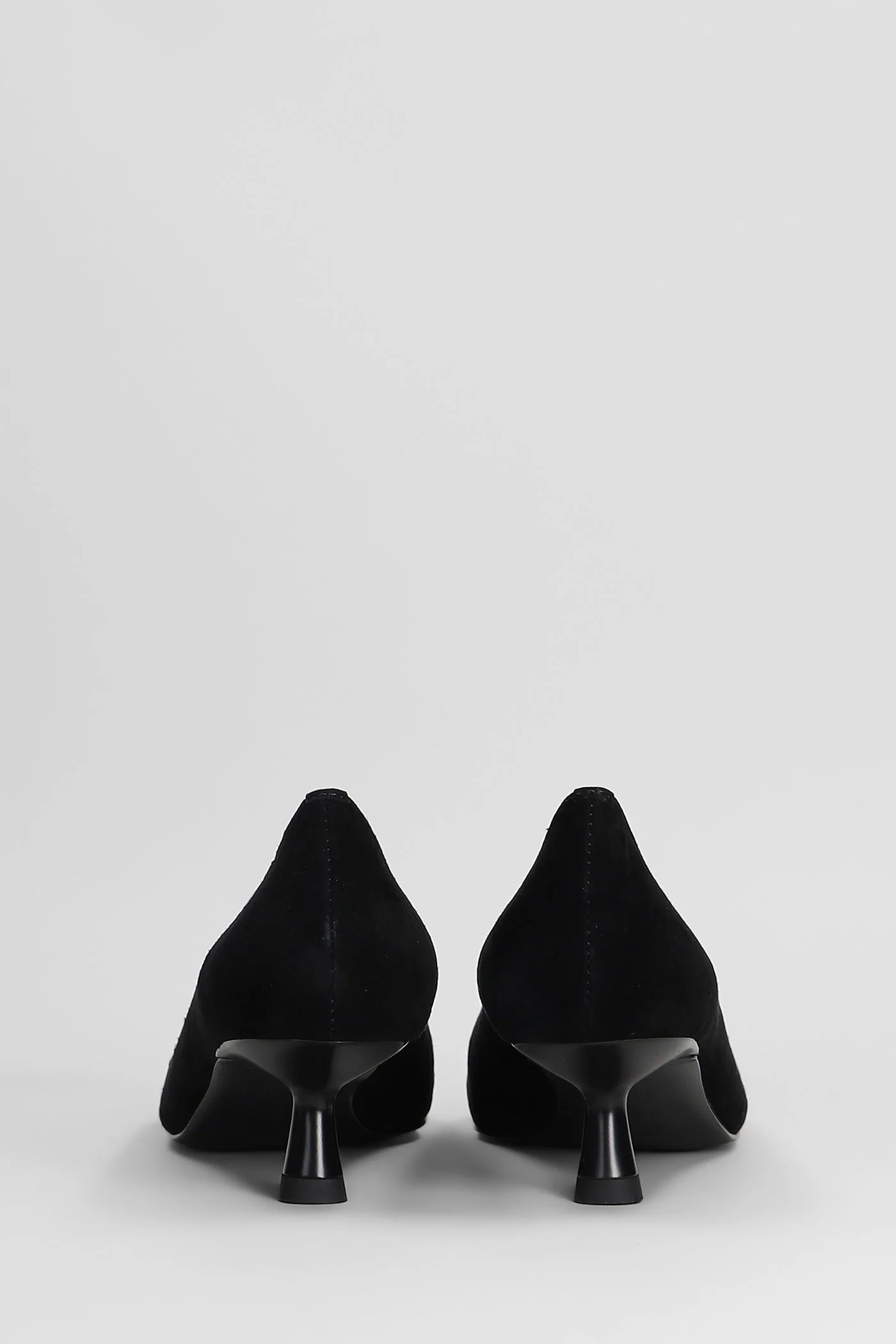 Pumps in black suede - Image 4