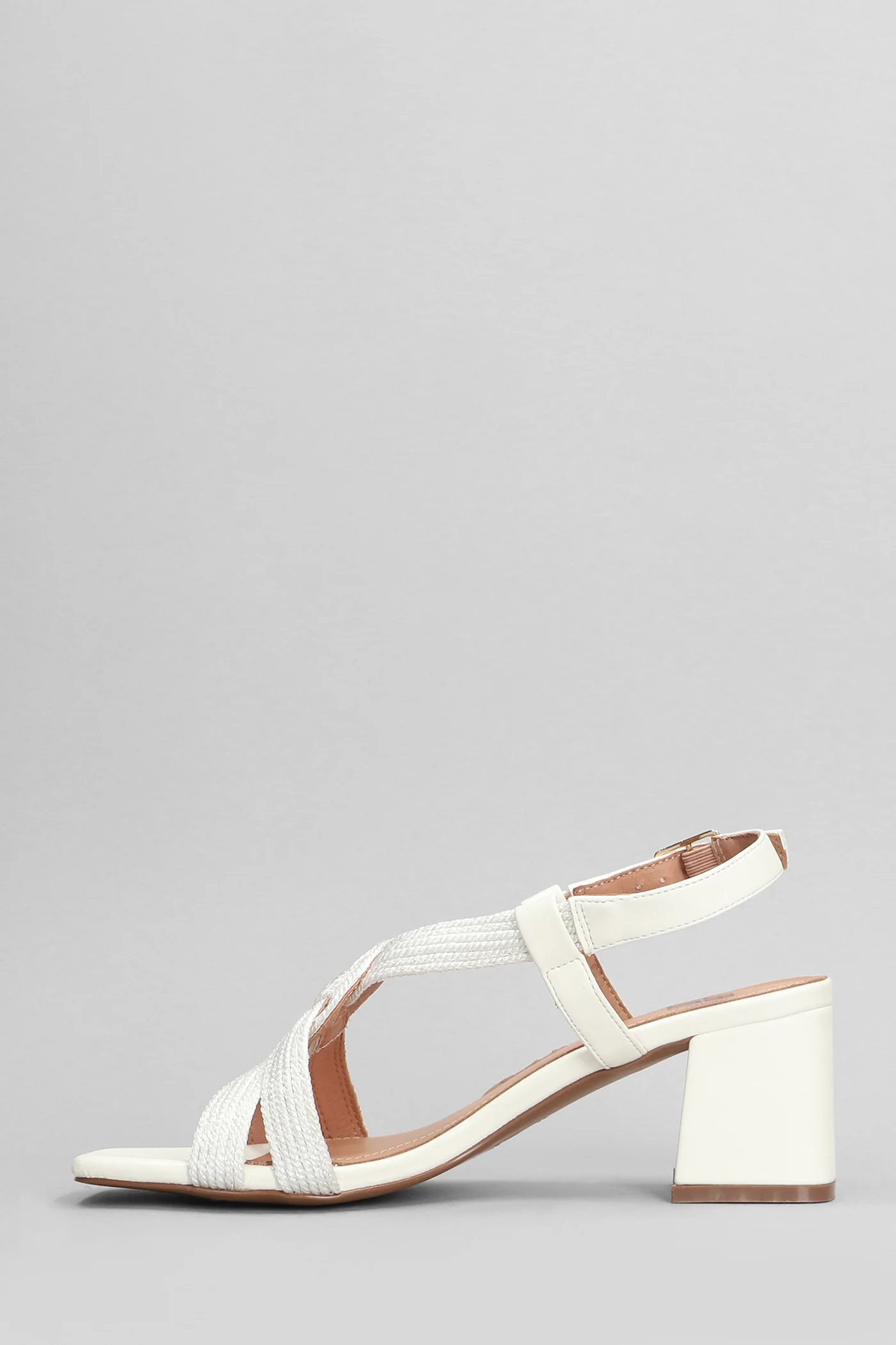Setsuko Sandals in beige leather - Image 3