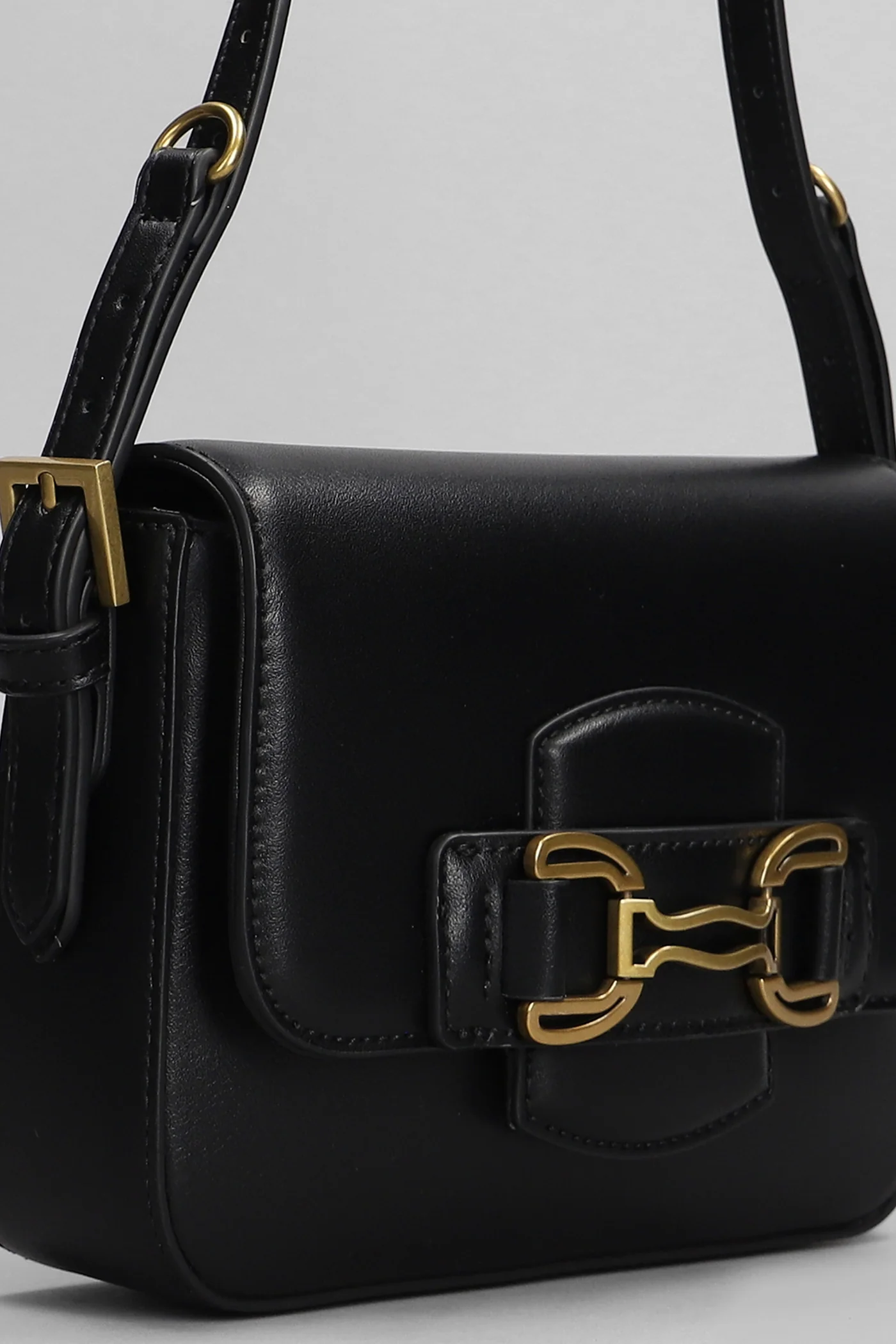 Shoulder bag in black leather - Image 4