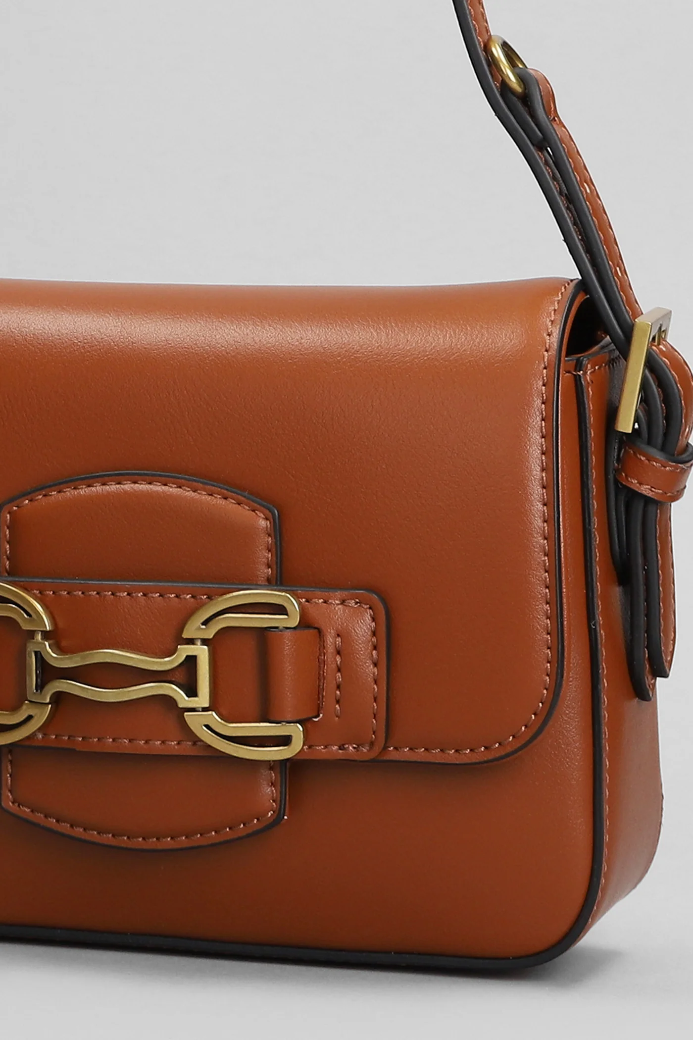 Shoulder bag in leather color leather - Image 4