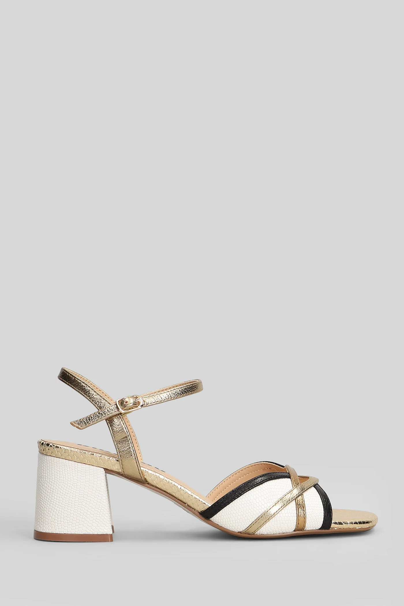 Silou Sandals in white leather