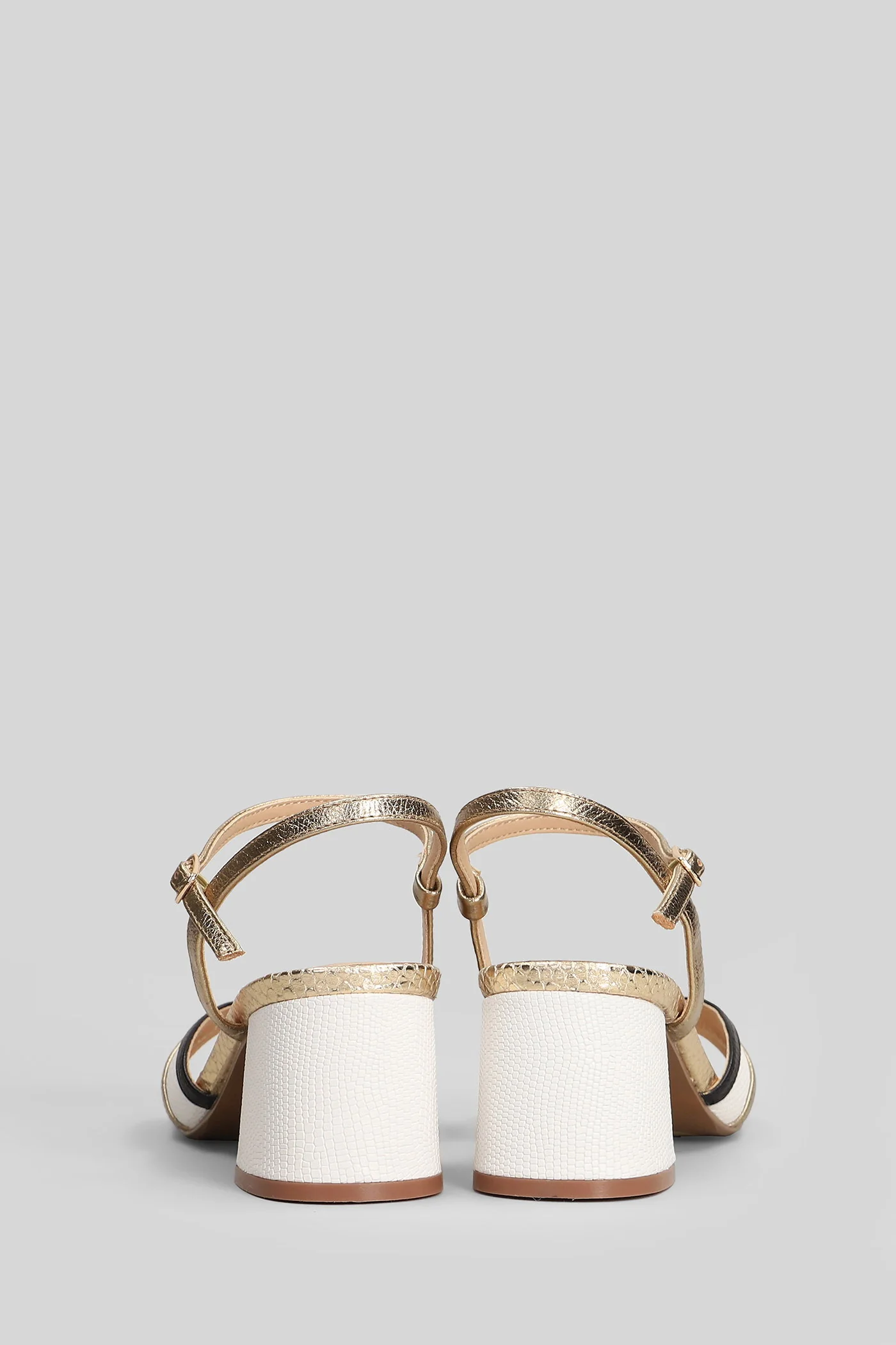 Silou Sandals in white leather - Image 4