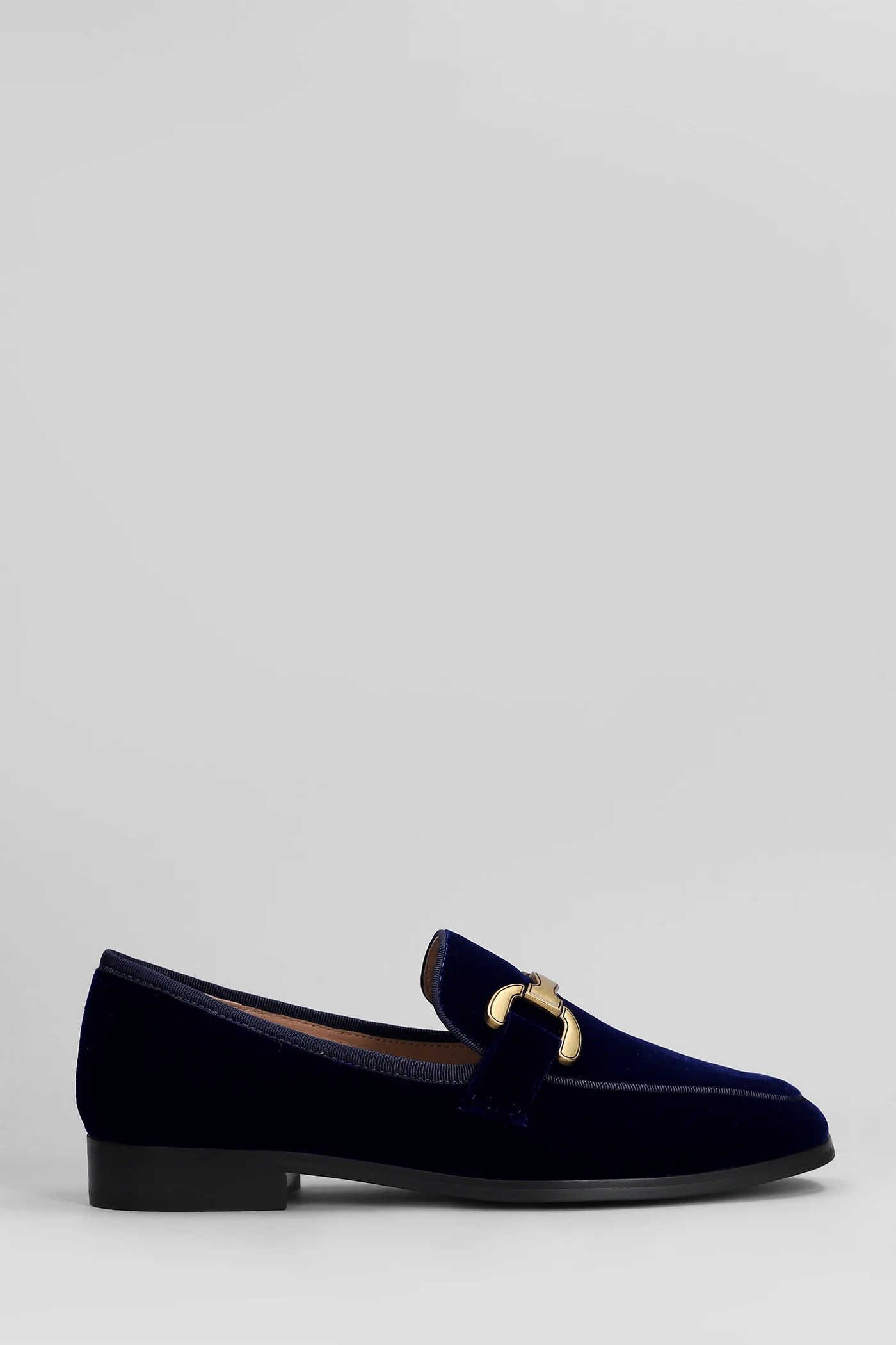 Vela Loafer Loafers in blue velvet