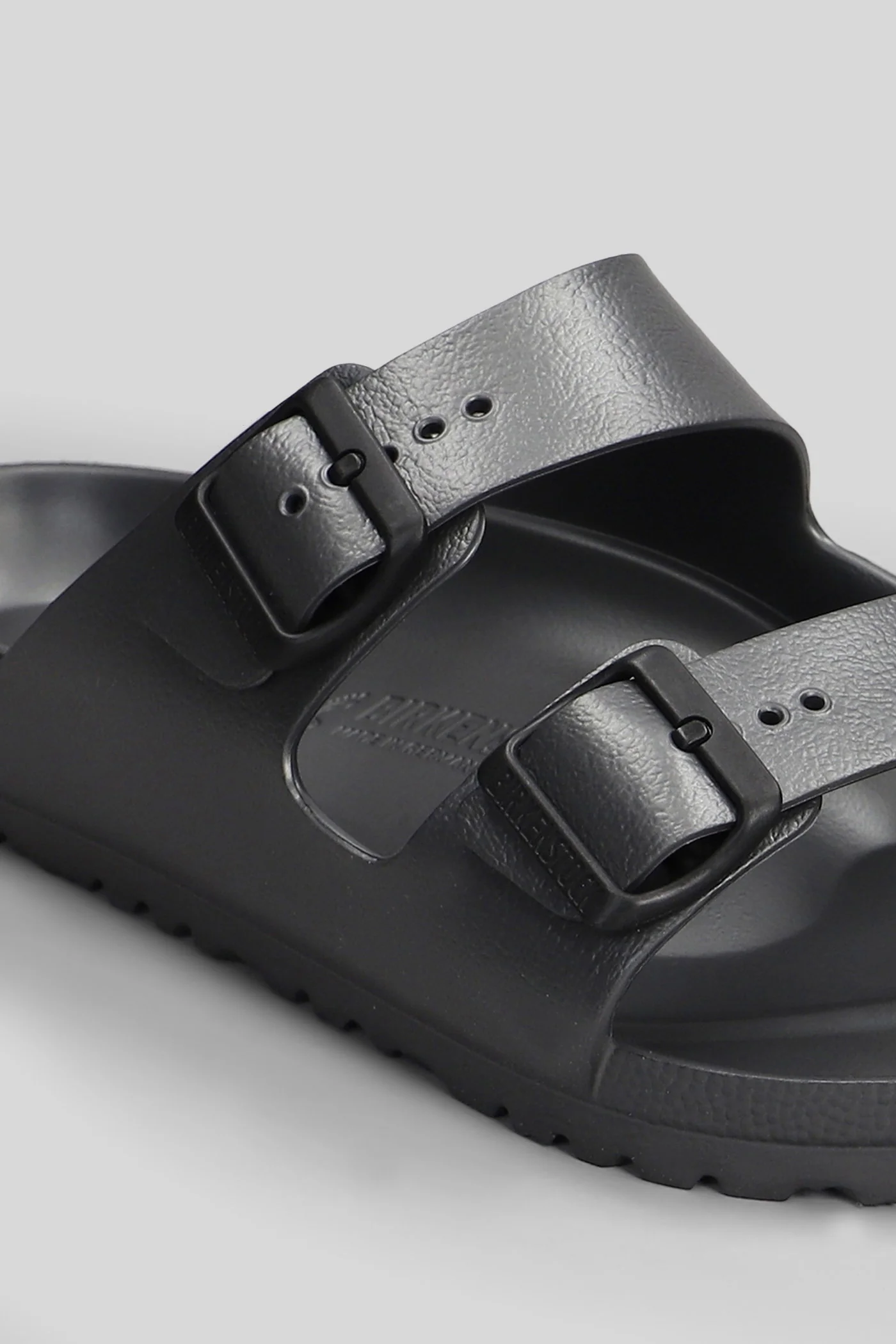 Arizona Eva Flats in grey rubber/plasic - Image 5