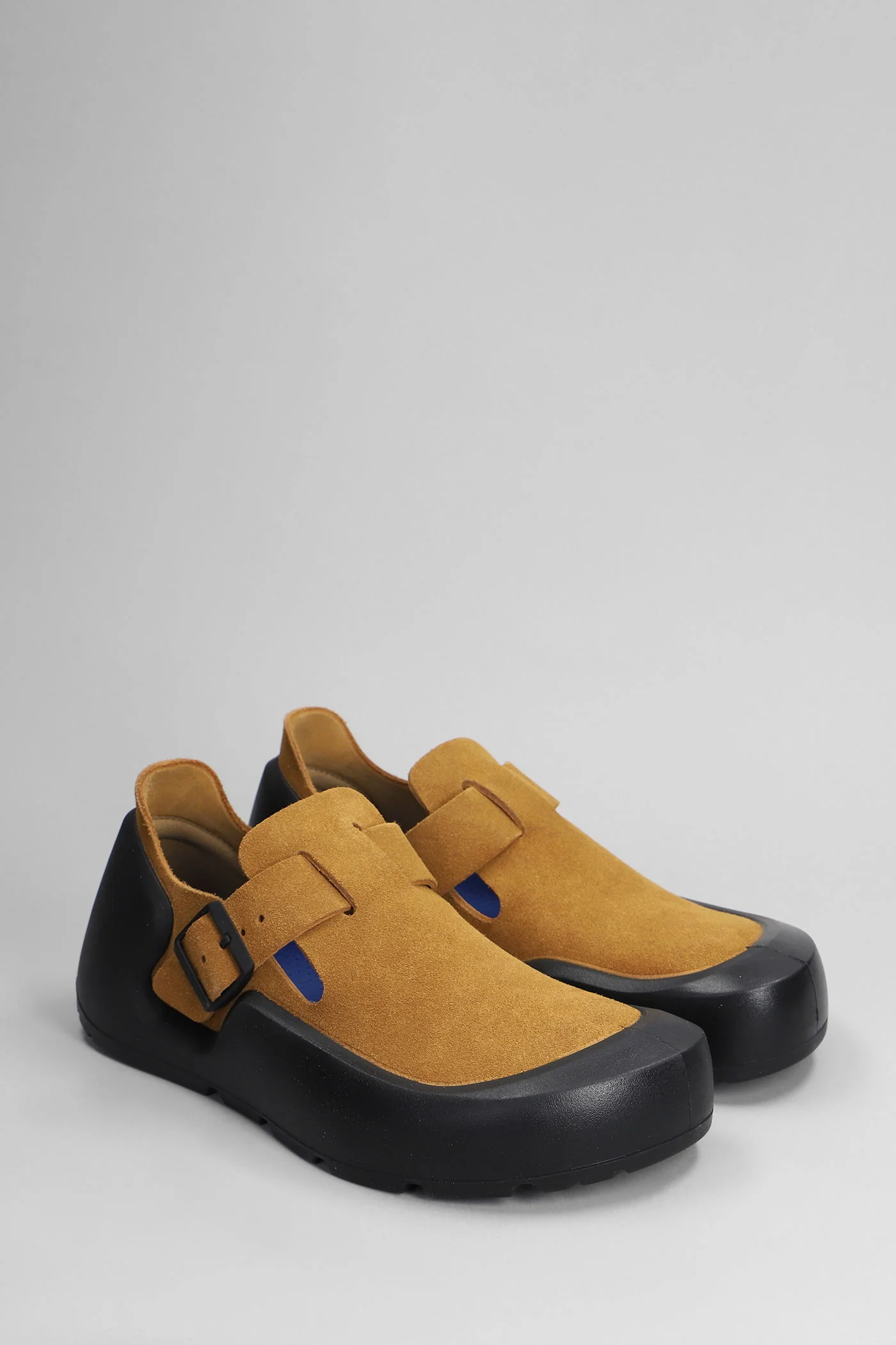 Zurich Tech Sneakers in leather color suede - Image 2