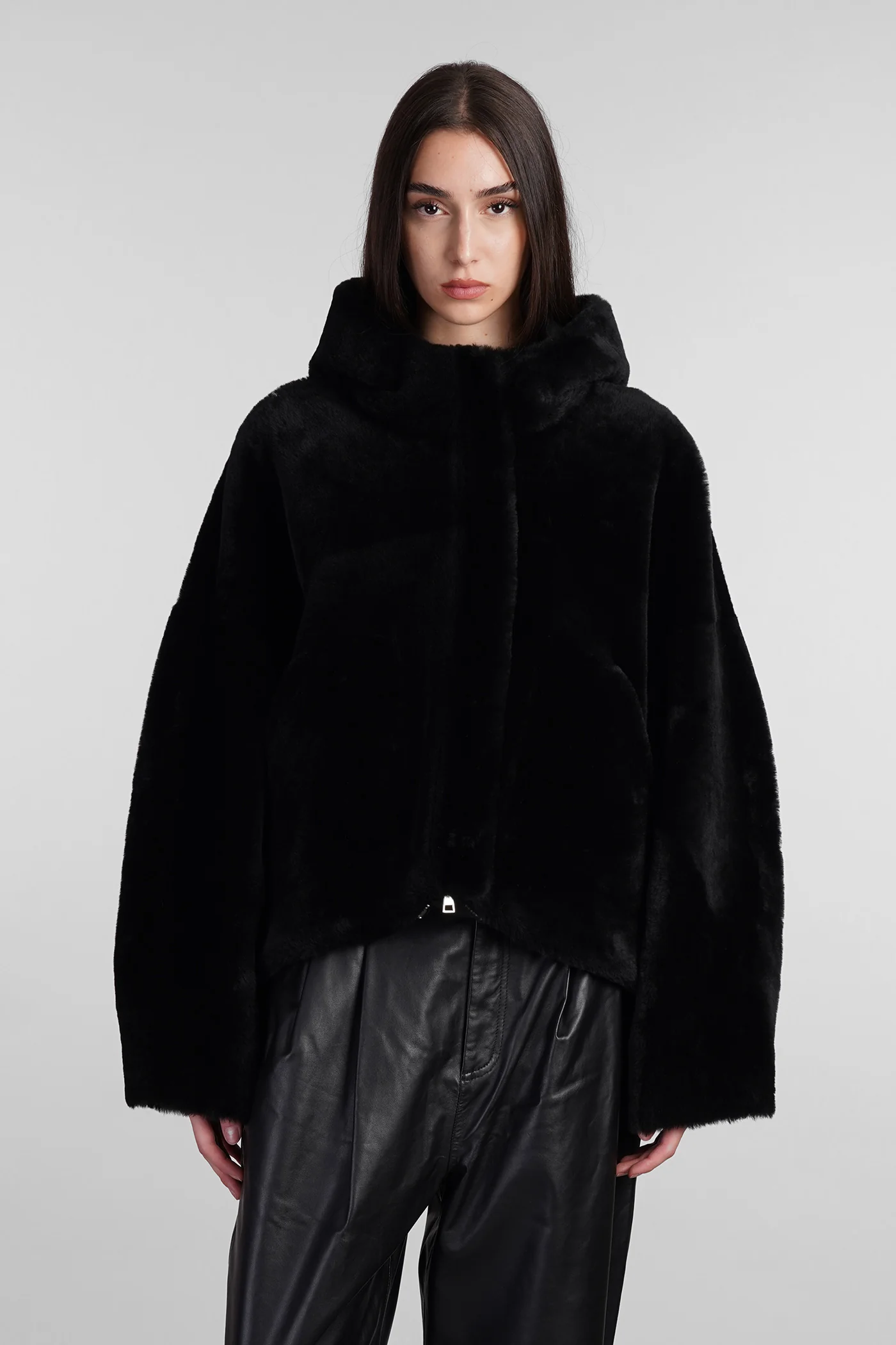 Fur & Shearling in black leather