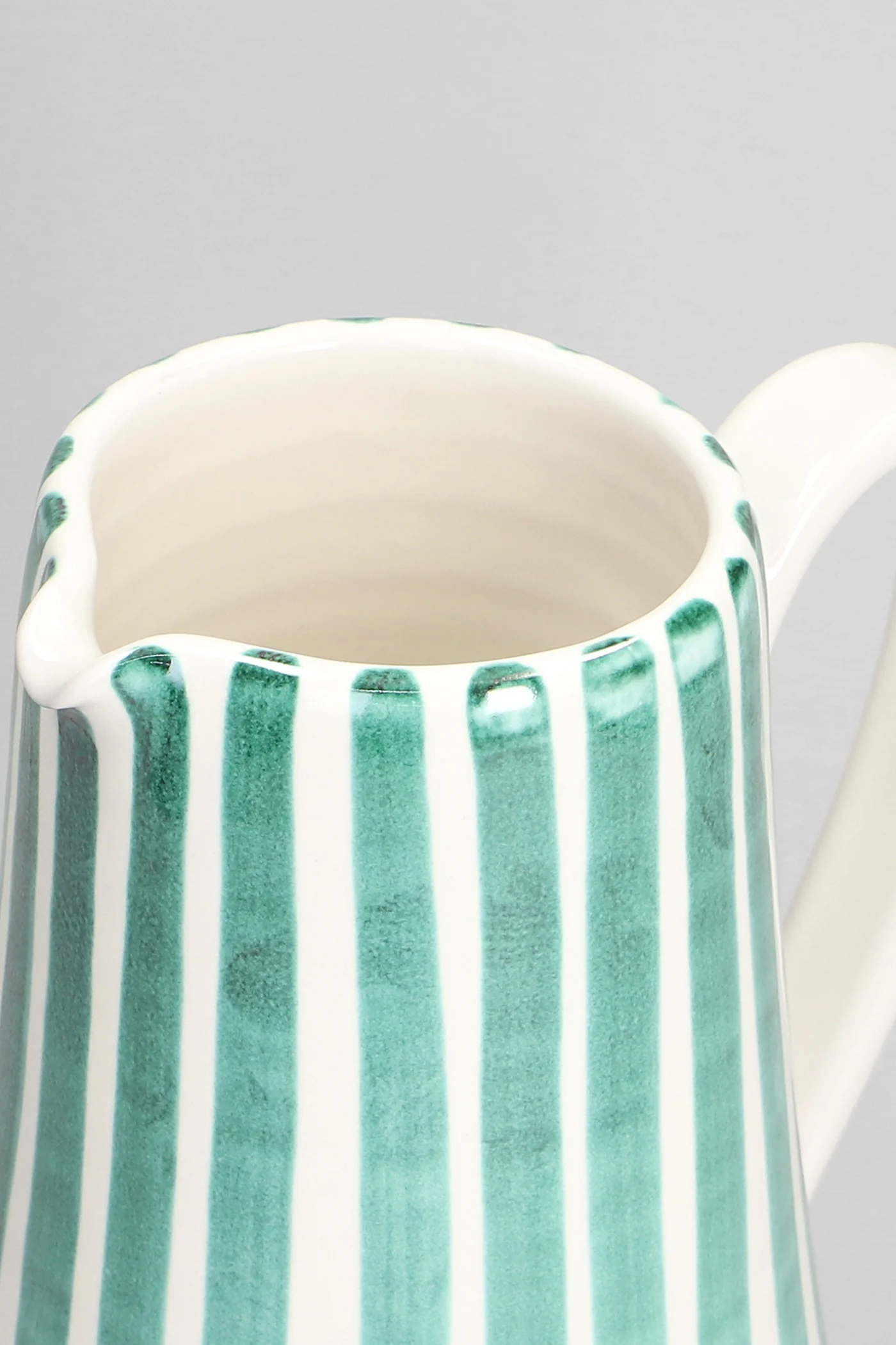 Sophia Ramino  in white ceramic - Image 3