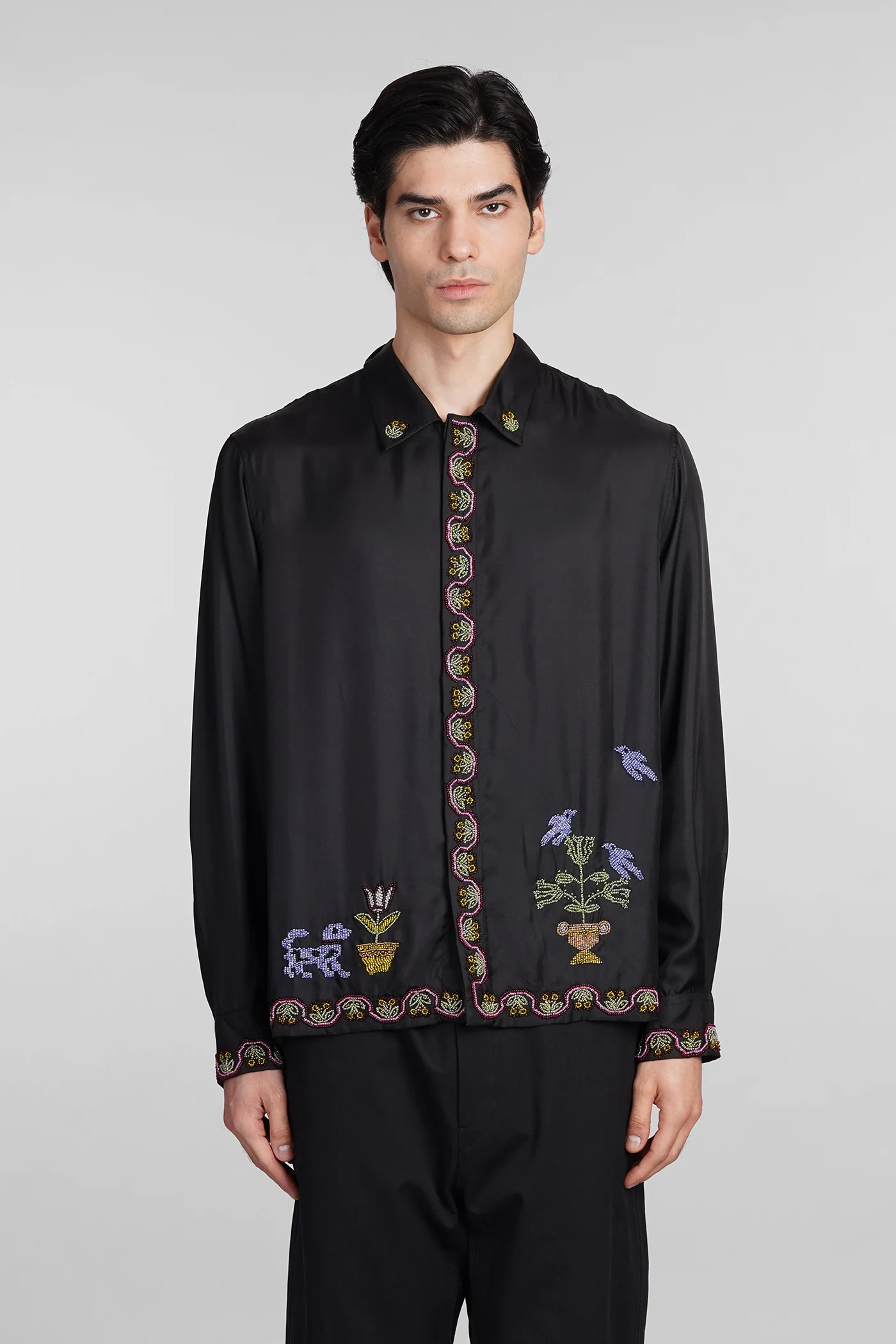Shirt in black silk