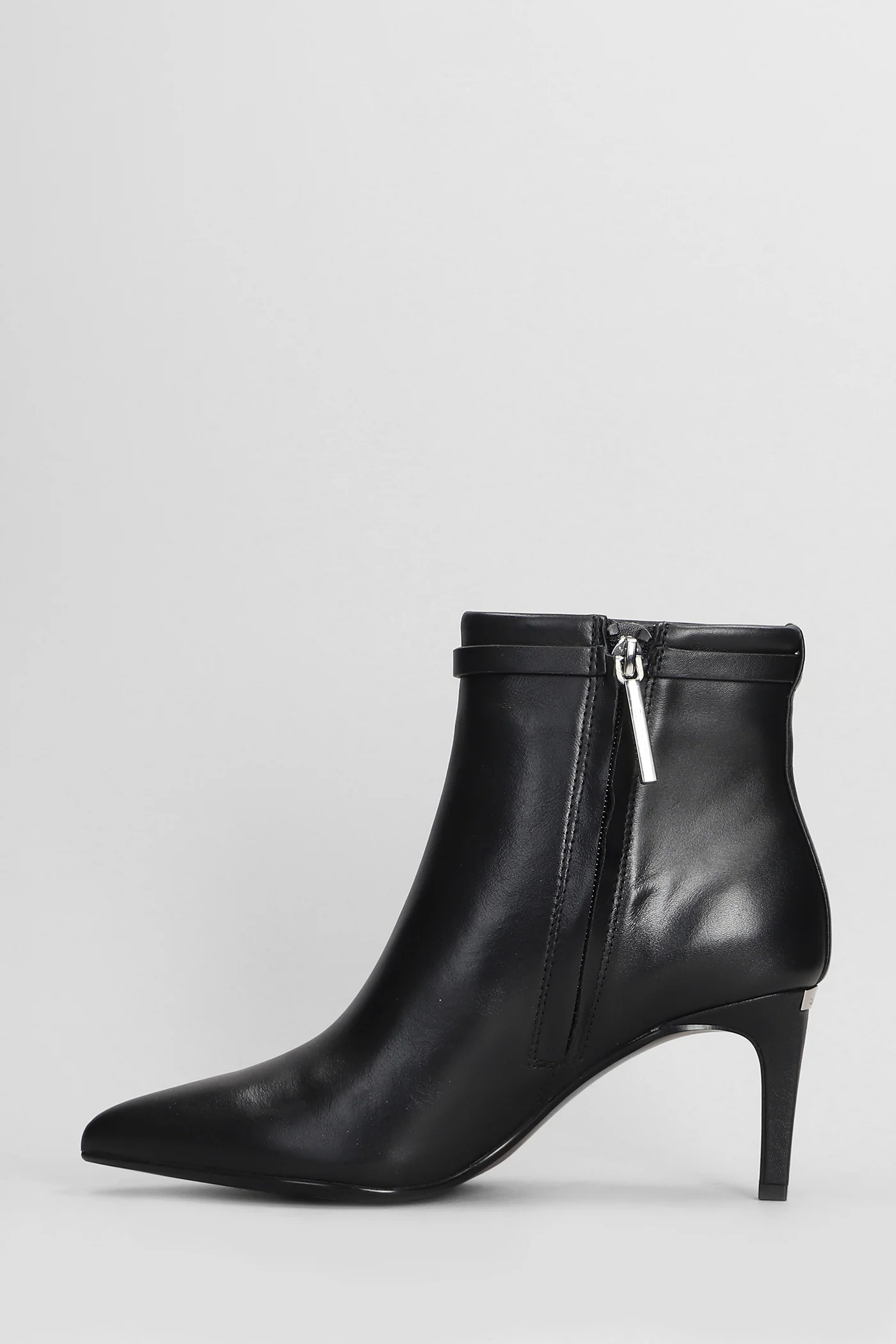 High heels Ankle boots in black leather - Image 3