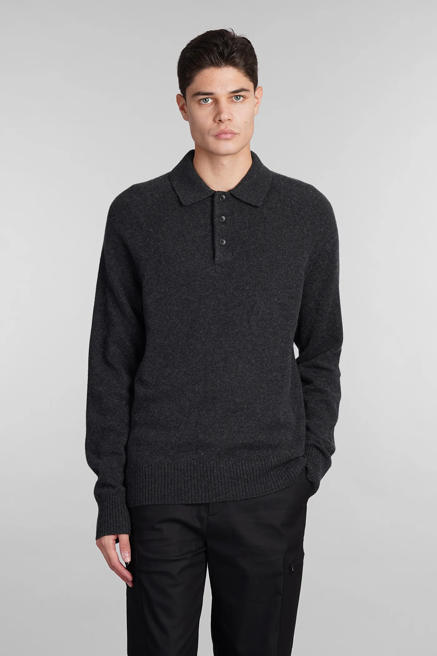 Polo in grey wool