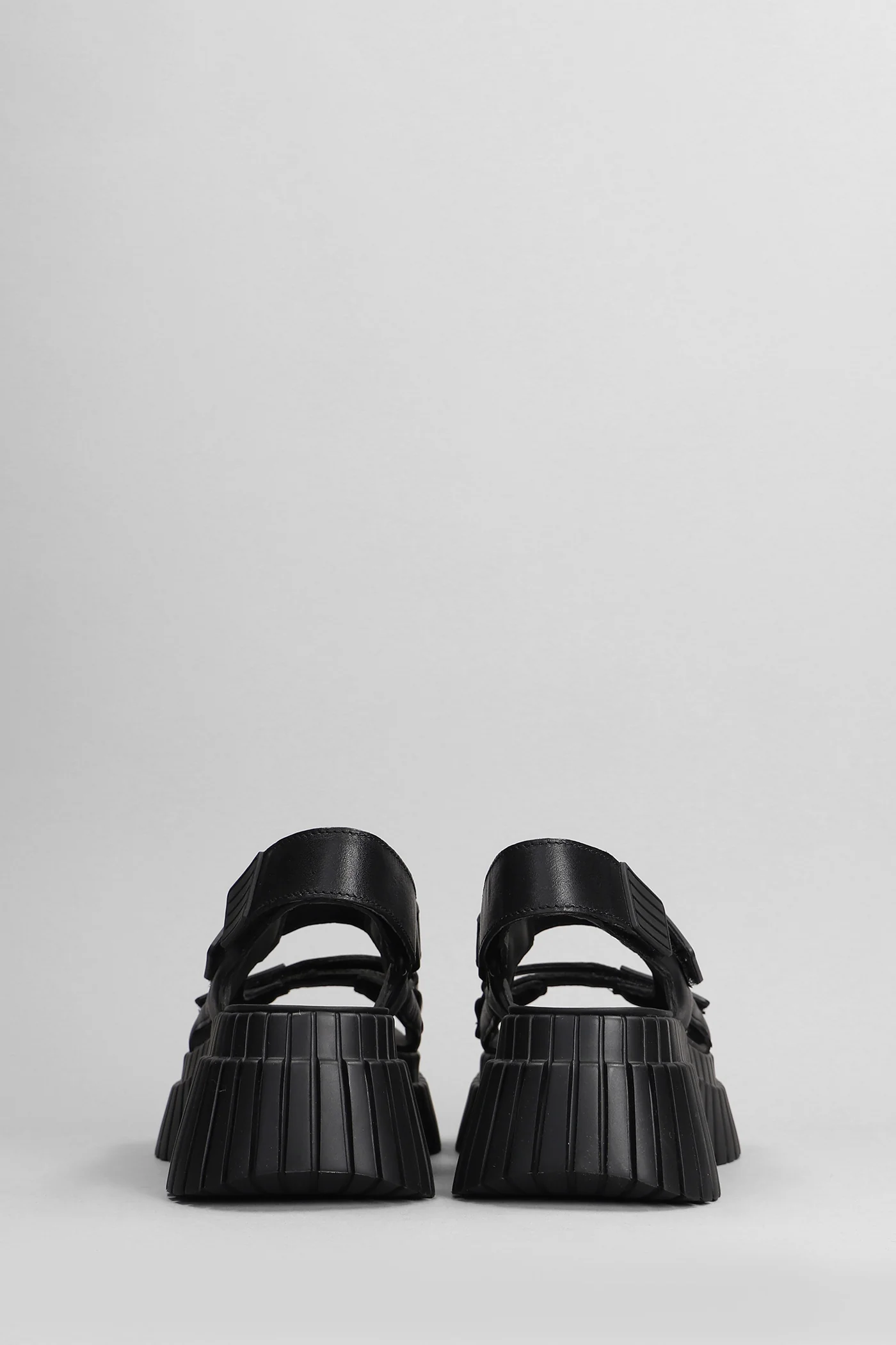 Bcn Sandals in black leather - Image 4
