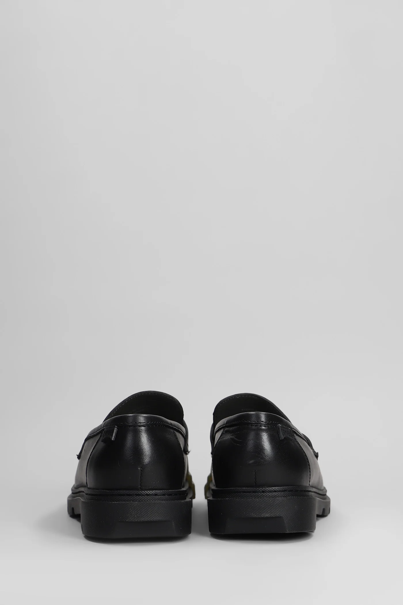 Junction Loafers in black leather - Image 4
