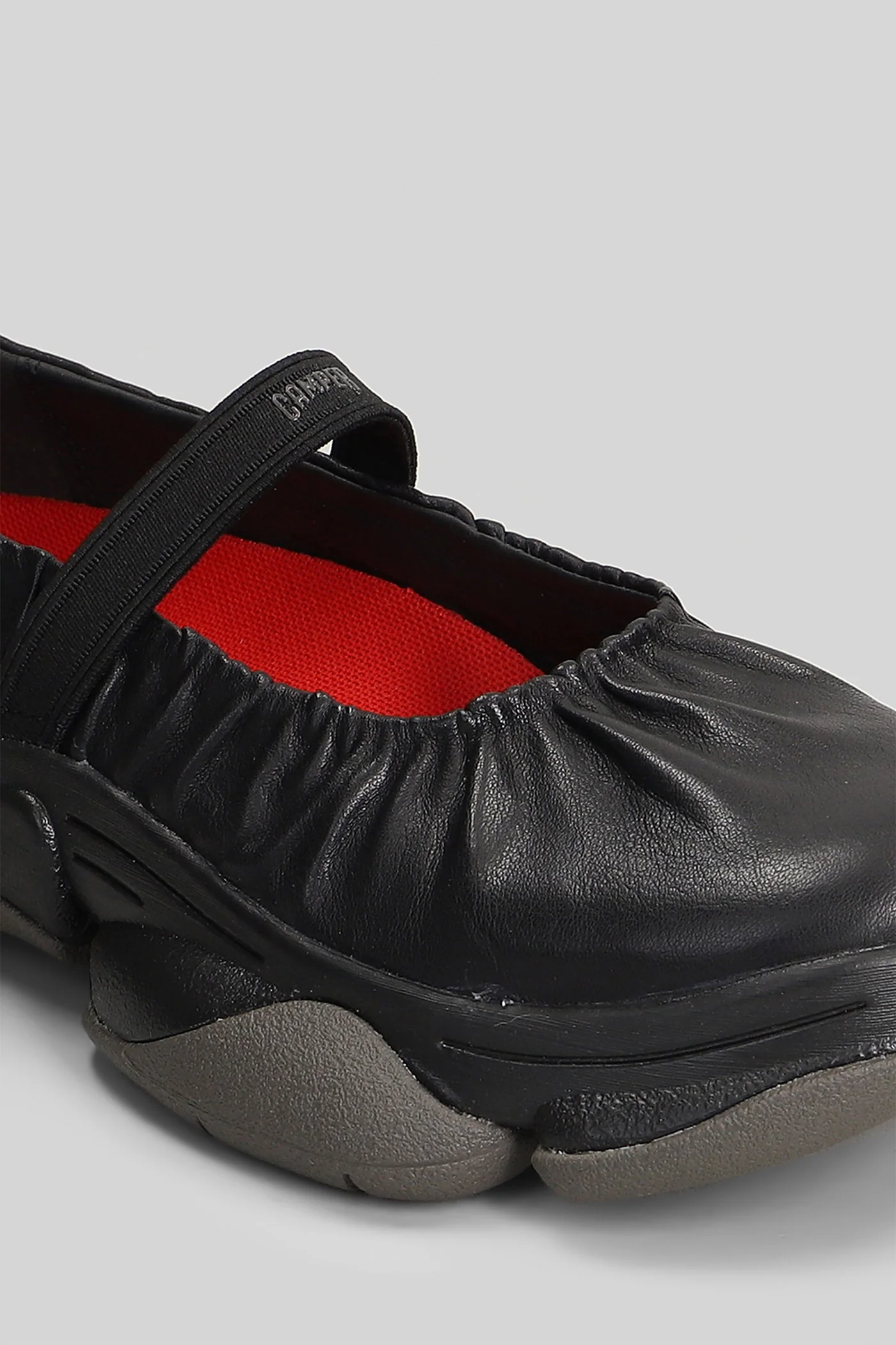 Karst 2 Sneakers in black leather - Image 5
