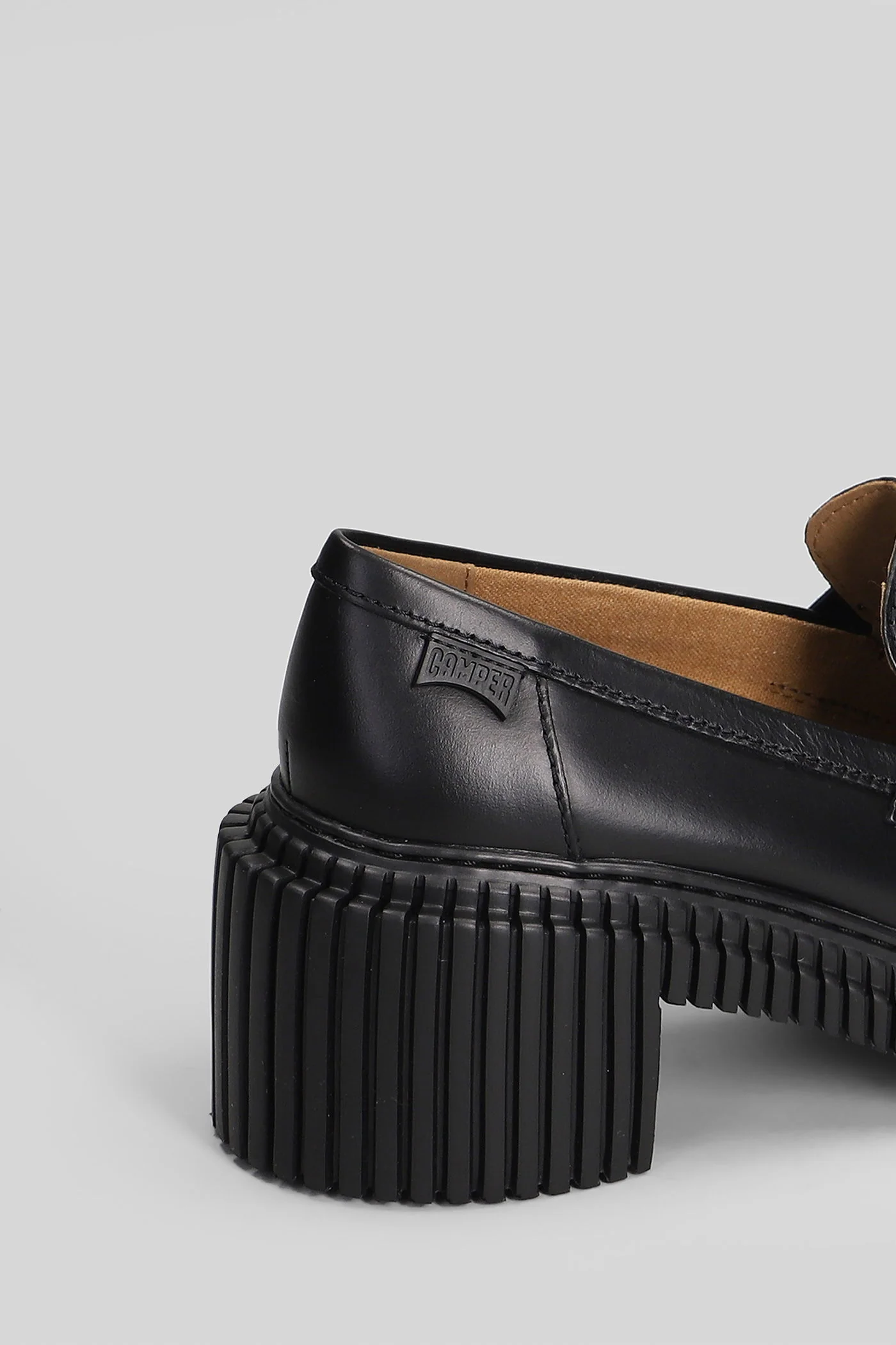 Pix london Loafers in black leather - Image 5