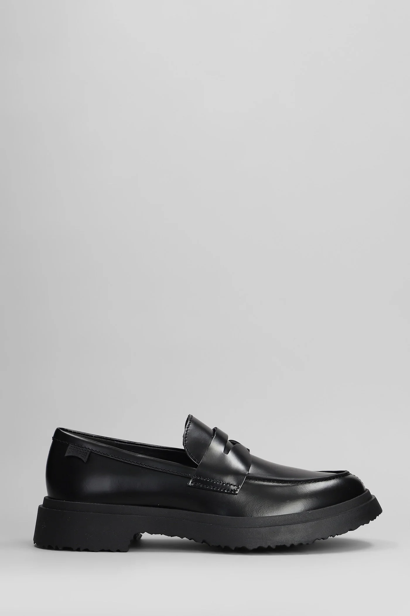 Walden Loafers in black leather