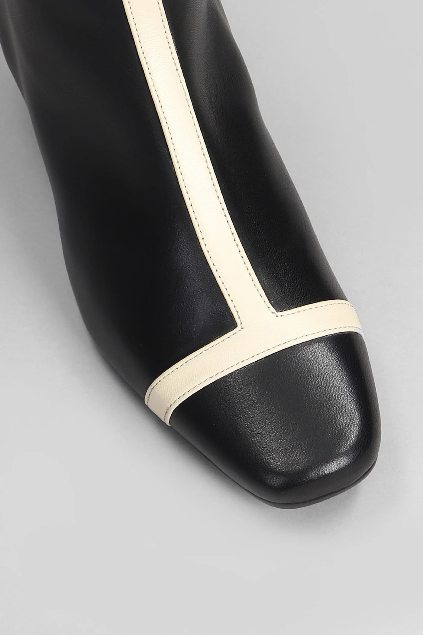 Audrey High heels Ankle boots in black leather - Image 5