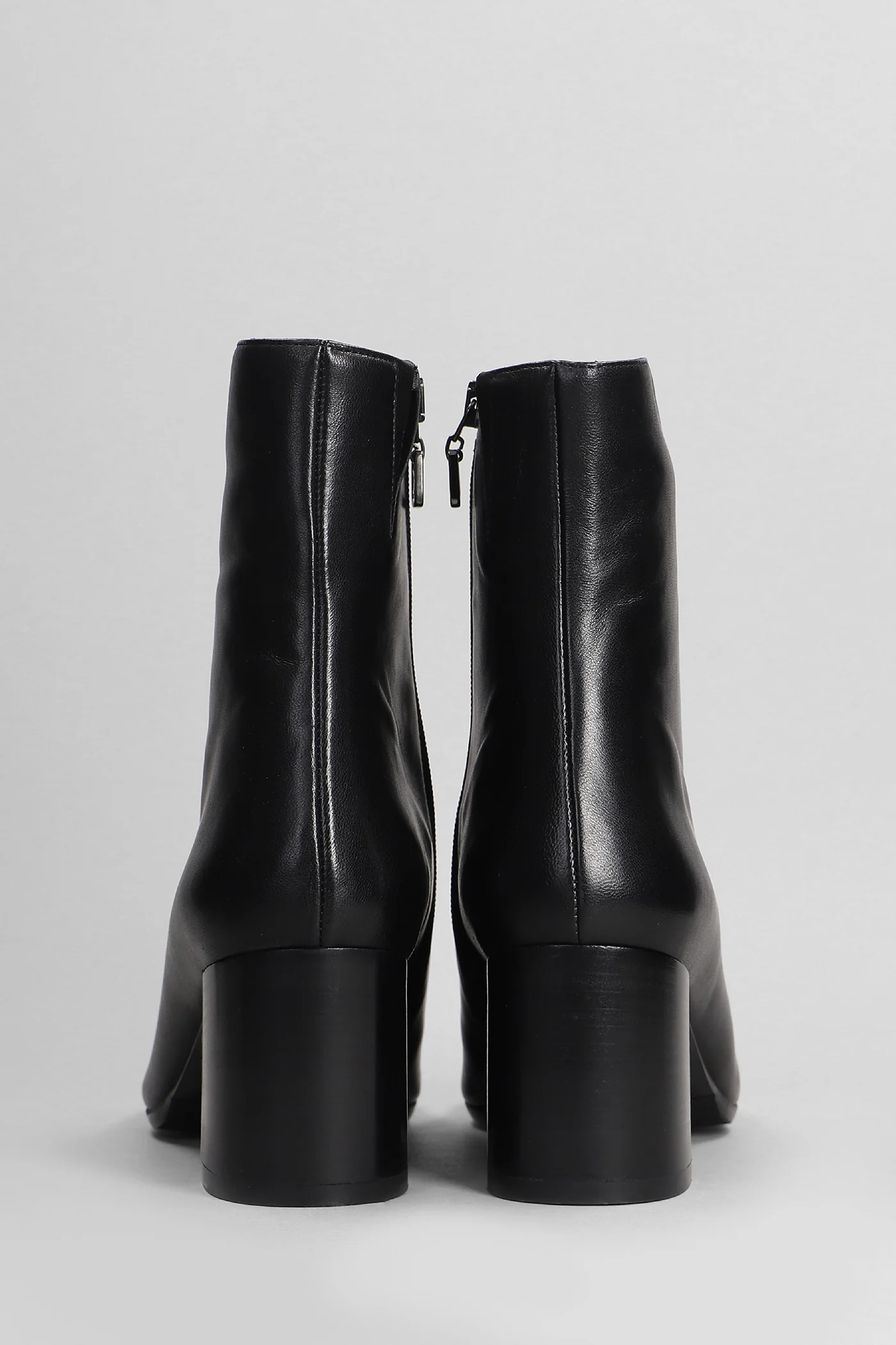 Esprit High heels Ankle boots in black leather - Image 4