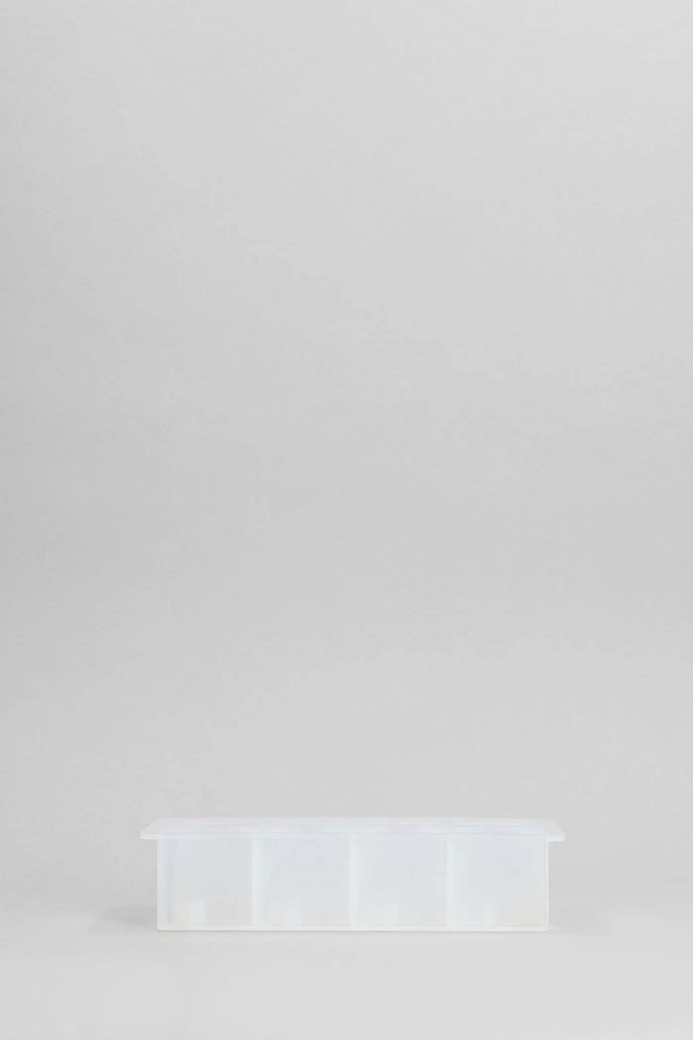 in white rubber/plasic - Image 3