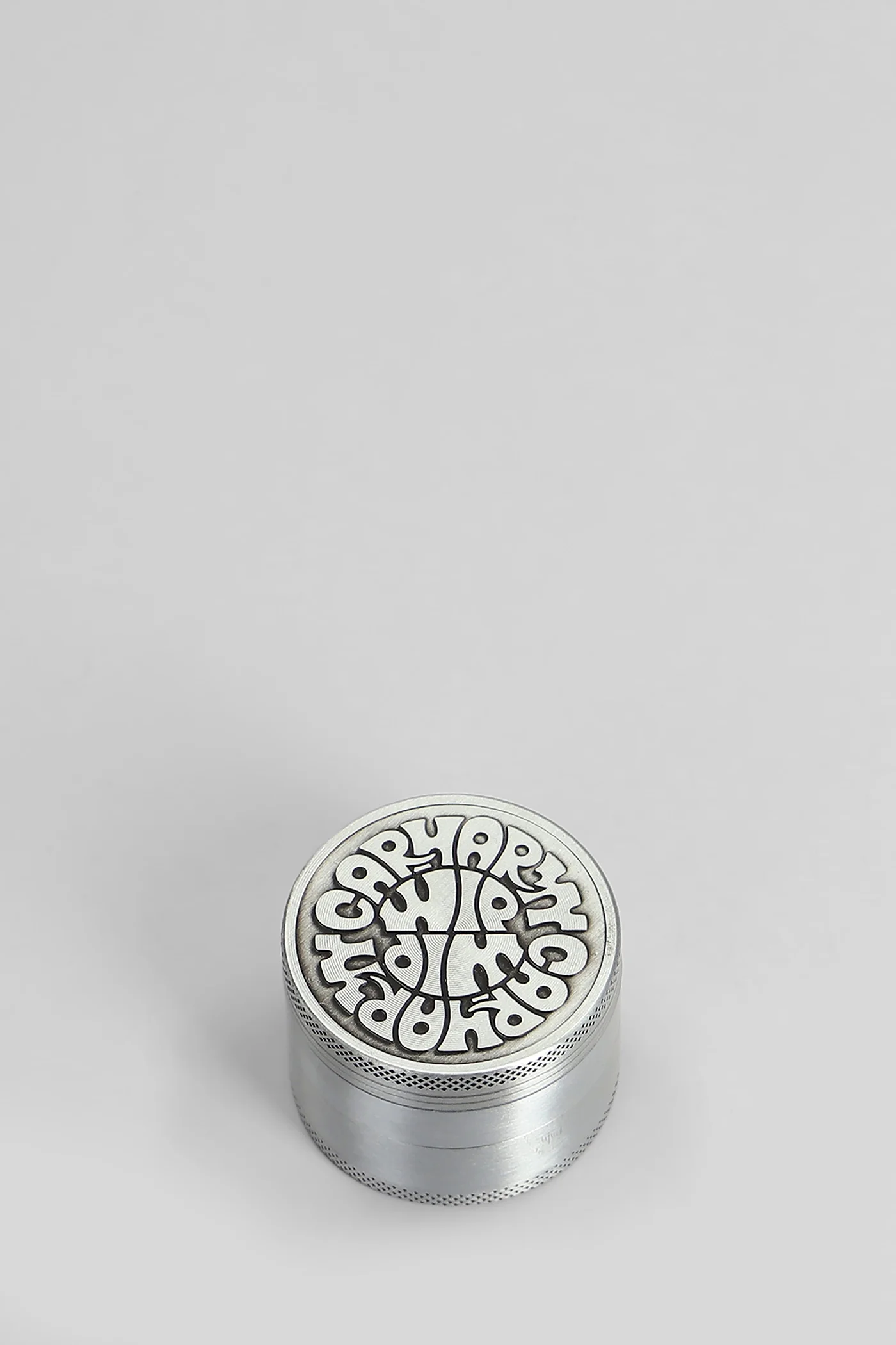 Jazzy Grinder  in silver PVC - Image 2