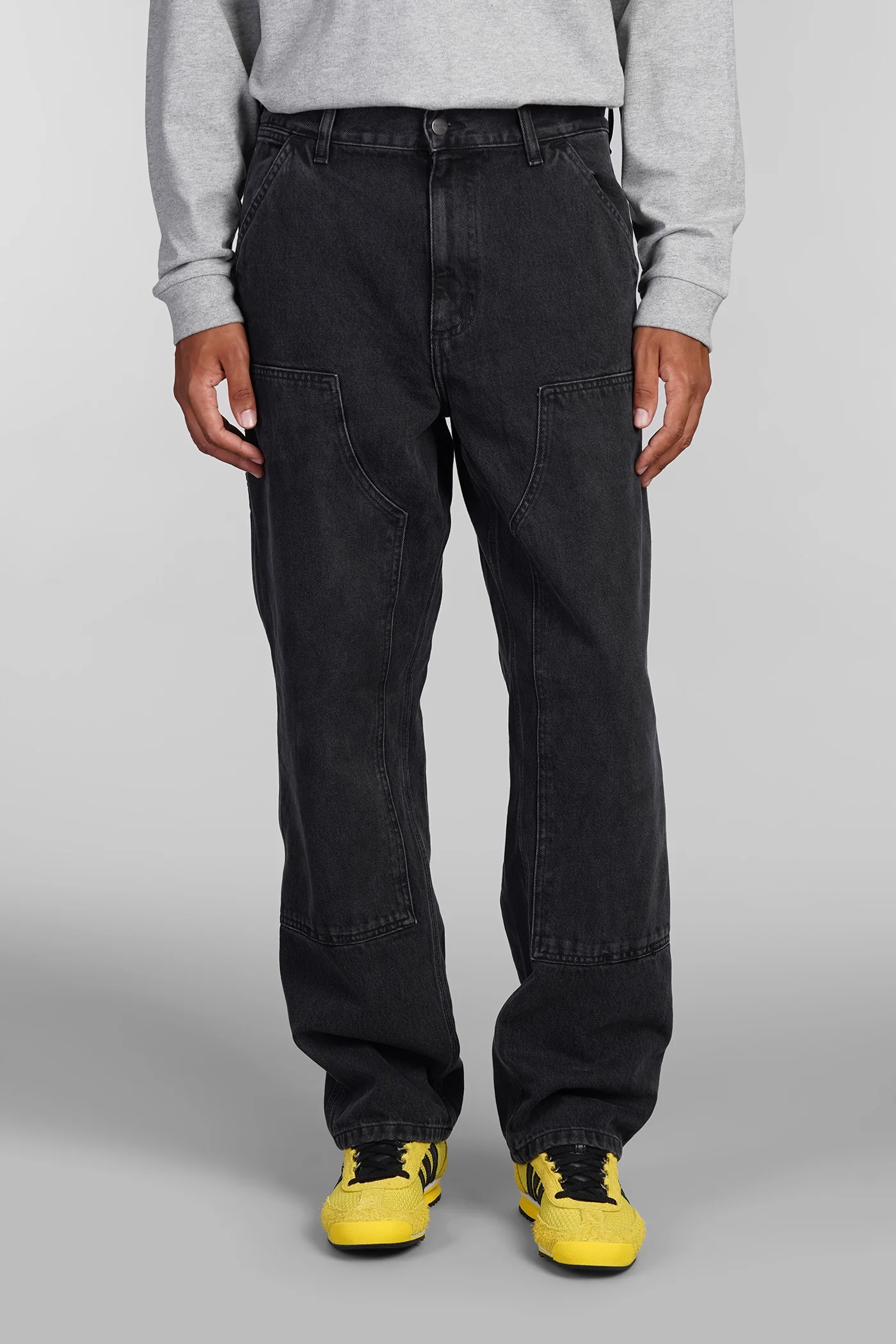 Jeans in black denim