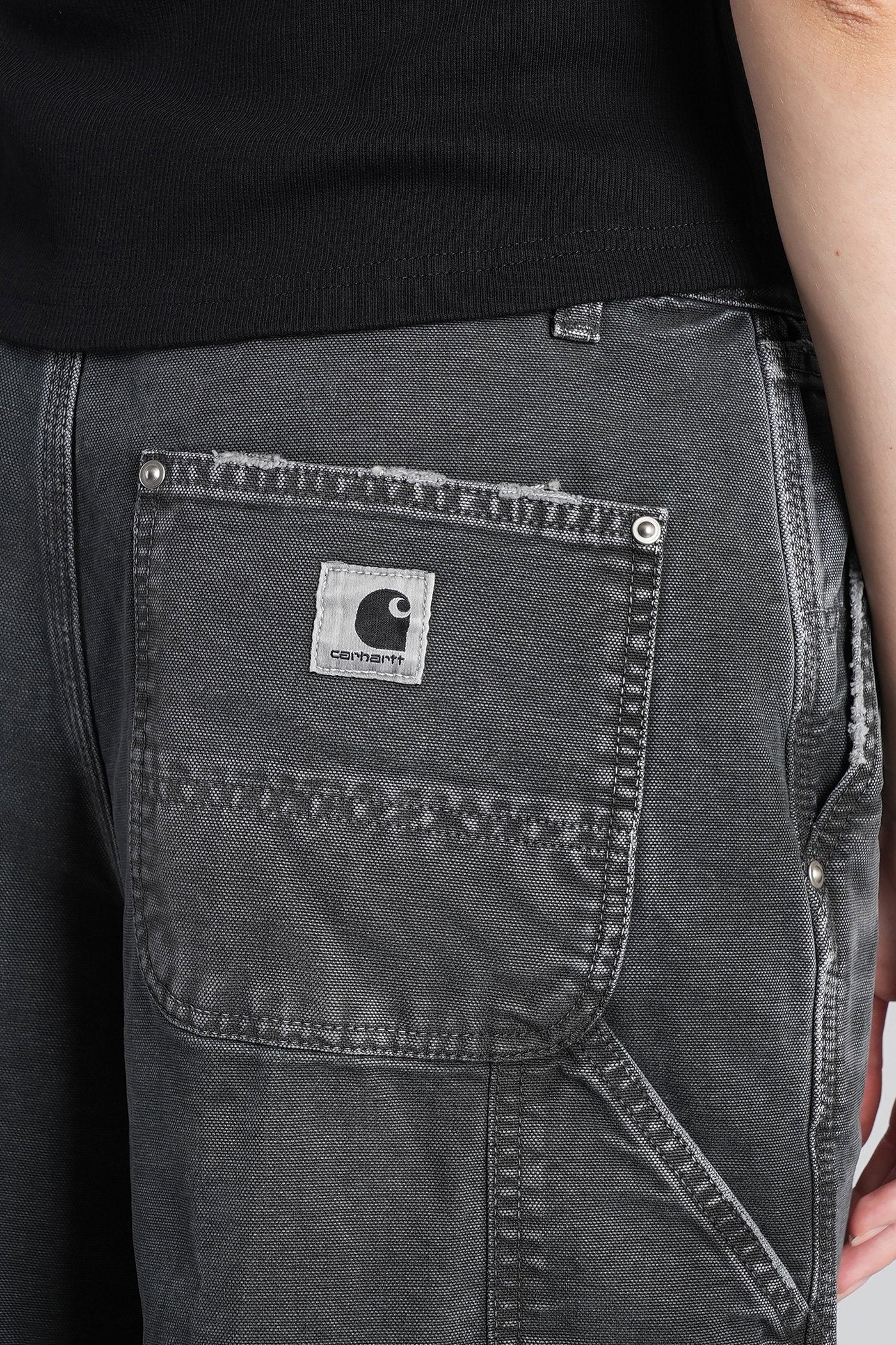 Nixon single knee Shorts in black cotton - Image 5
