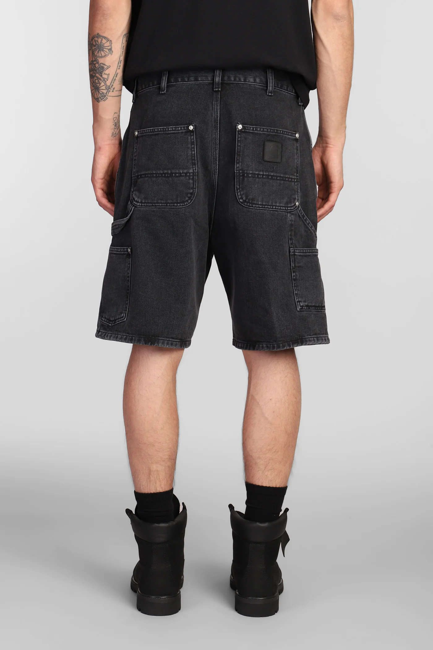 Rivet Short Shorts in black denim - Image 3