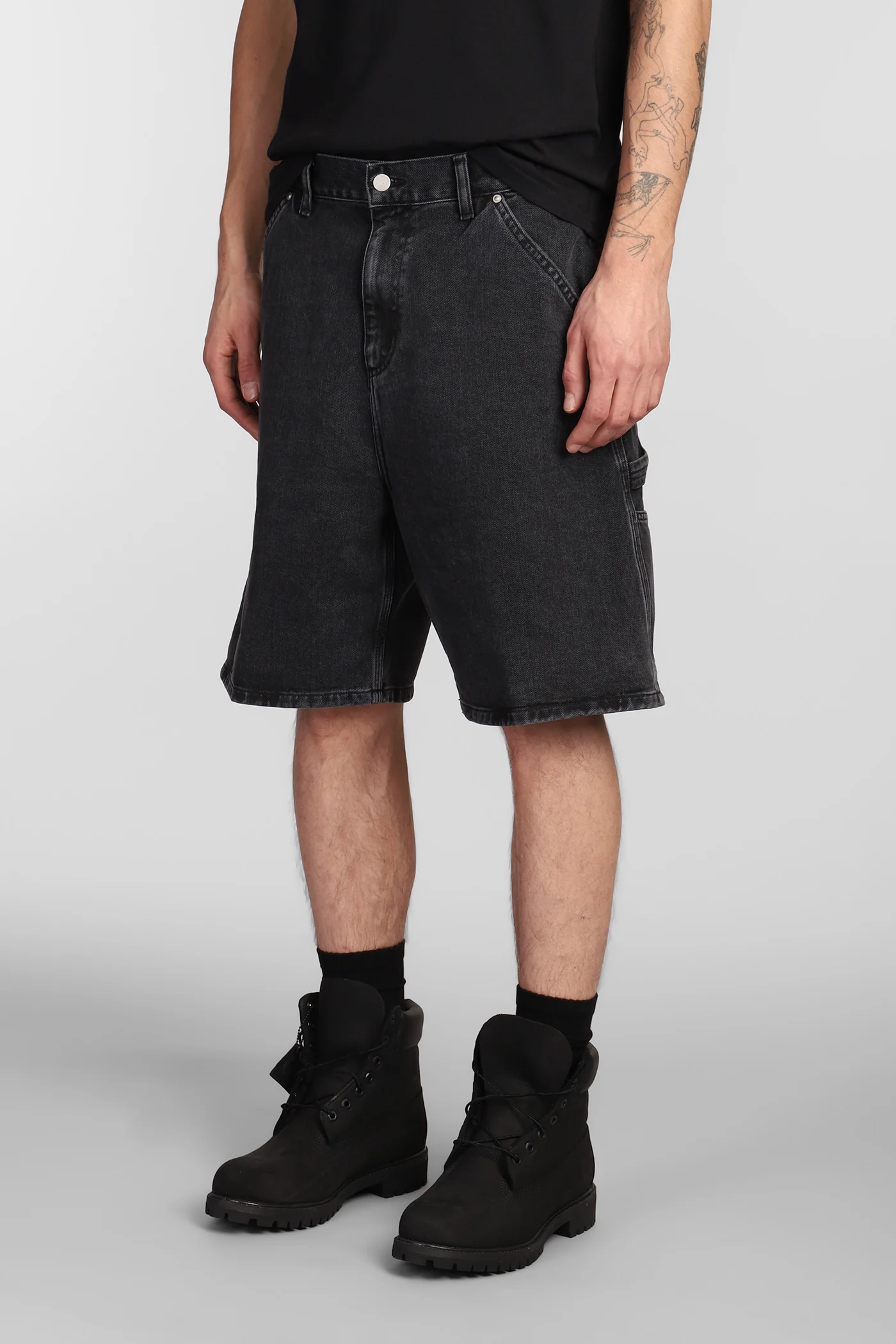 Rivet Short Shorts in black denim - Image 4