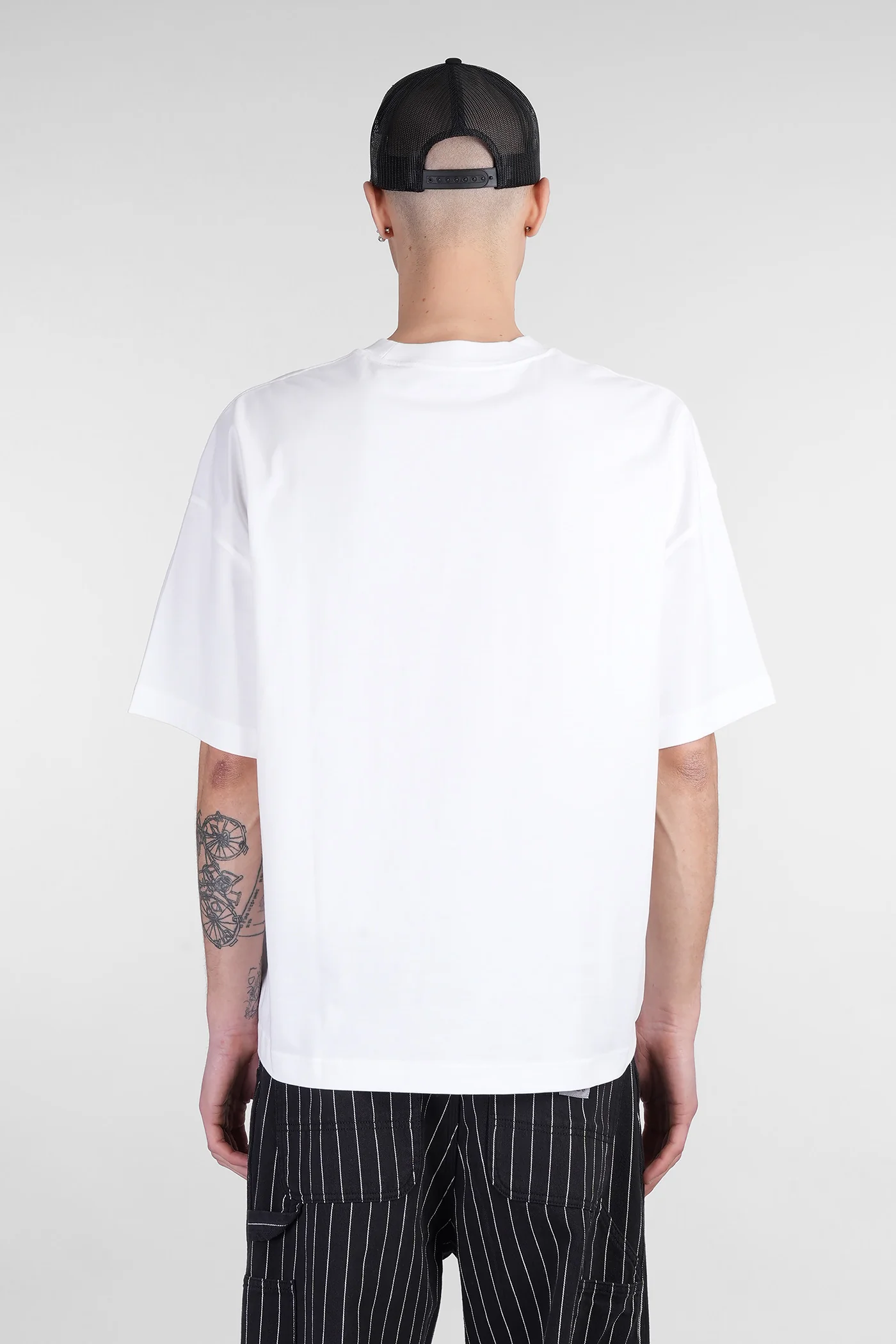 S-S Signature Script T-Shirt in white cotton - Image 3