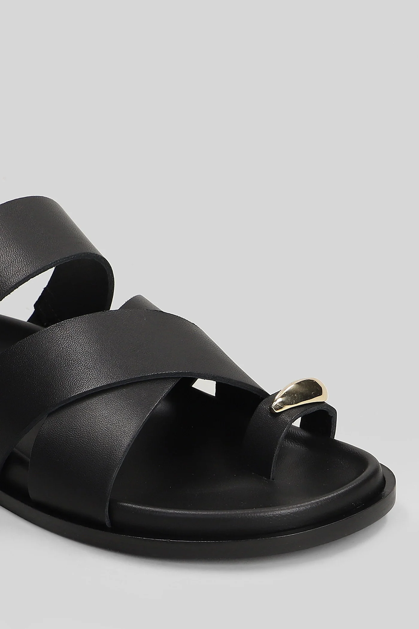 Christine Ring Flat sandal-slipper in black leather - Image 5