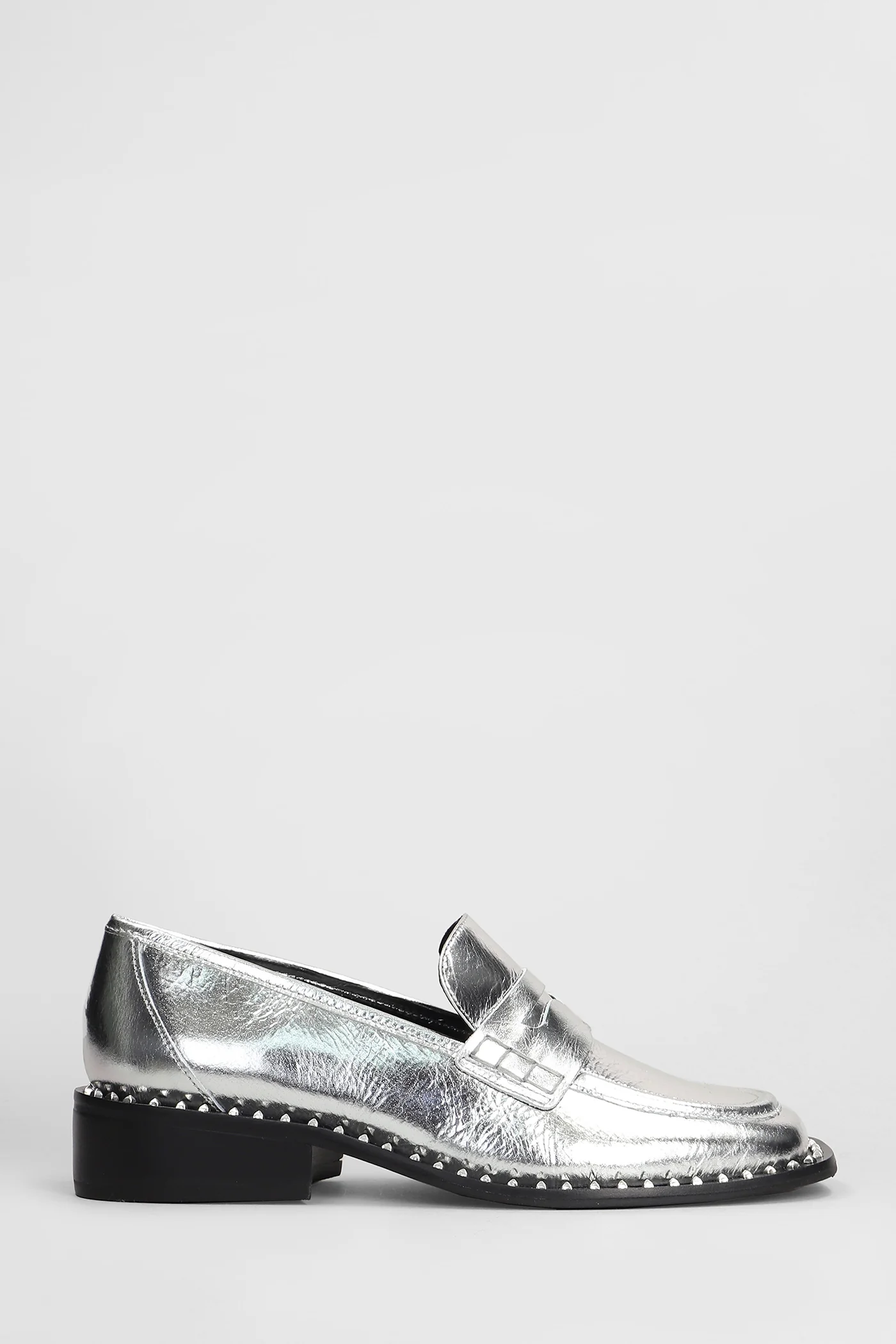 Loafers in silver leather