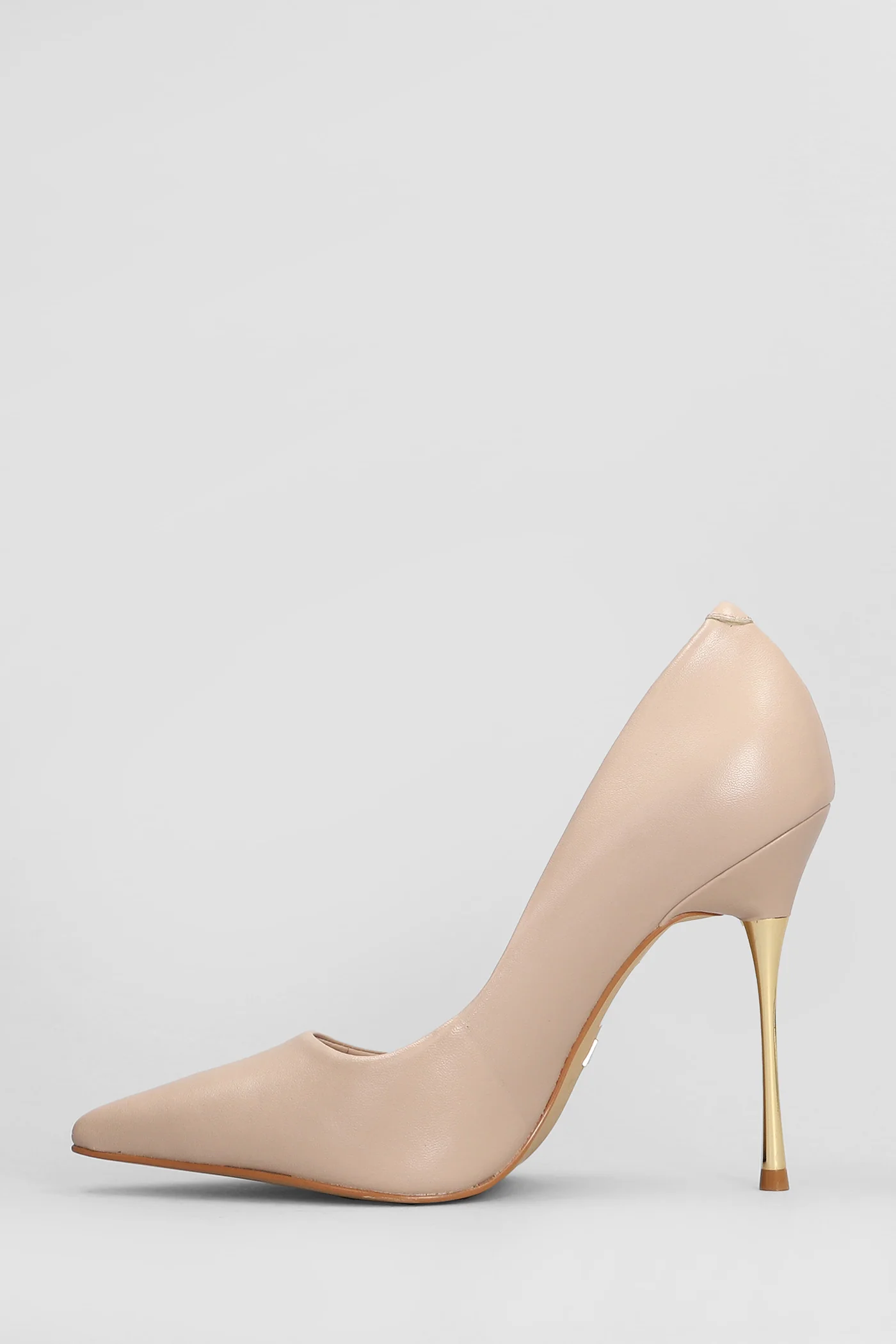 Pumps in beige leather - Image 3