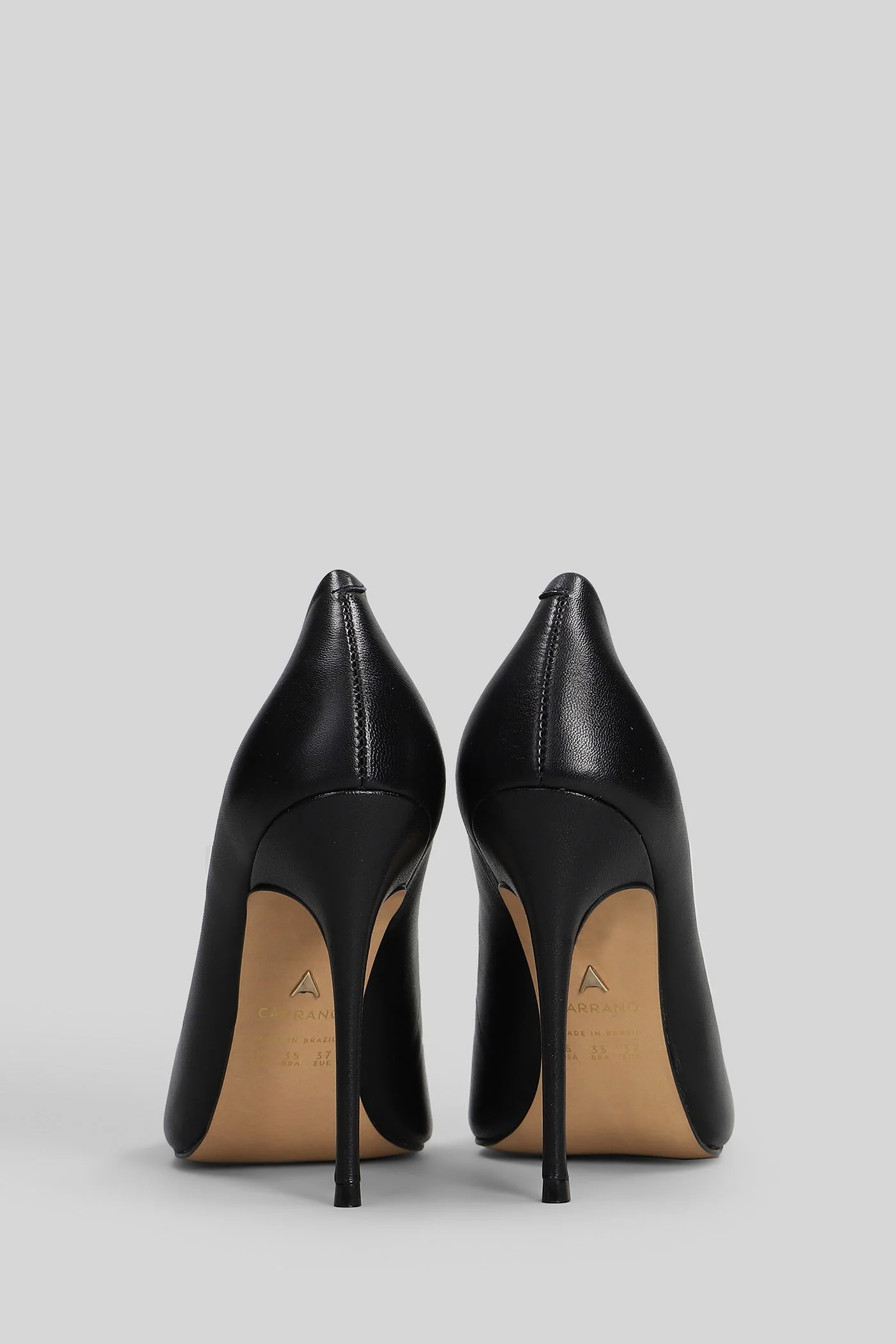 Pumps in black leather - Image 4