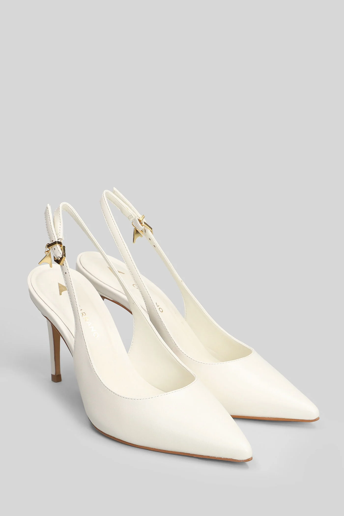 Pumps in white leather - Image 2
